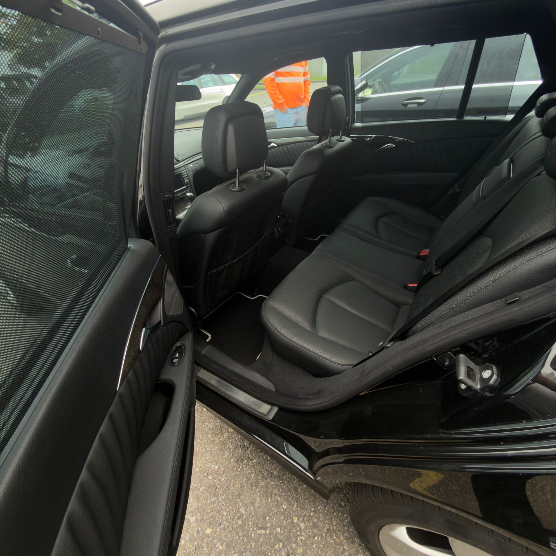 MERCEDES-BENZ E 500 Avantgarde 4Matic Automatic-image-7