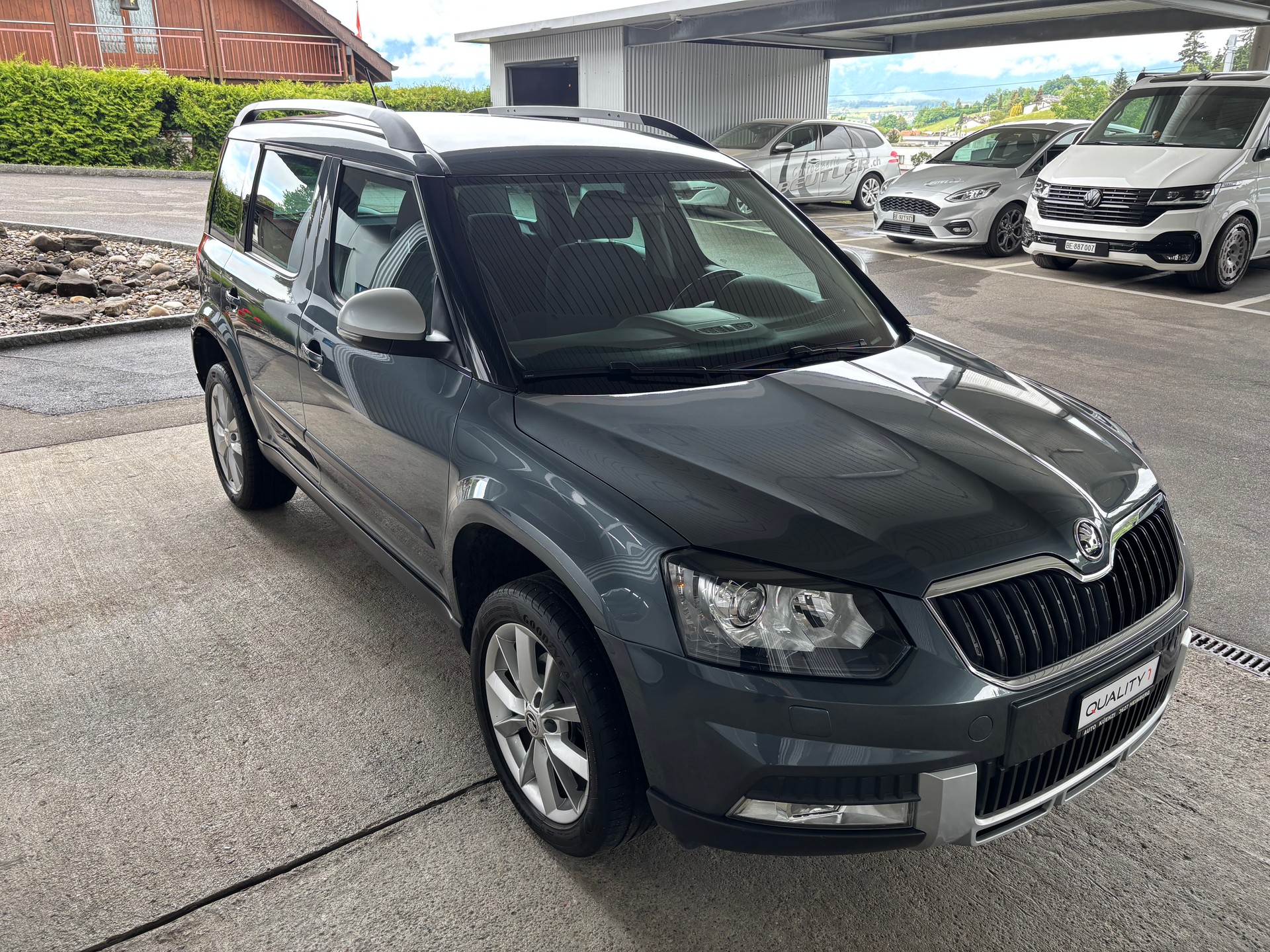 SKODA Yeti 2.0 TDI Outdoor Swiss Joy 4x4 DSG-showroom-element-1