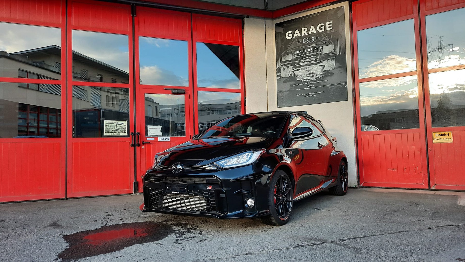 TOYOTA Yaris 1.6 Circuit Packet