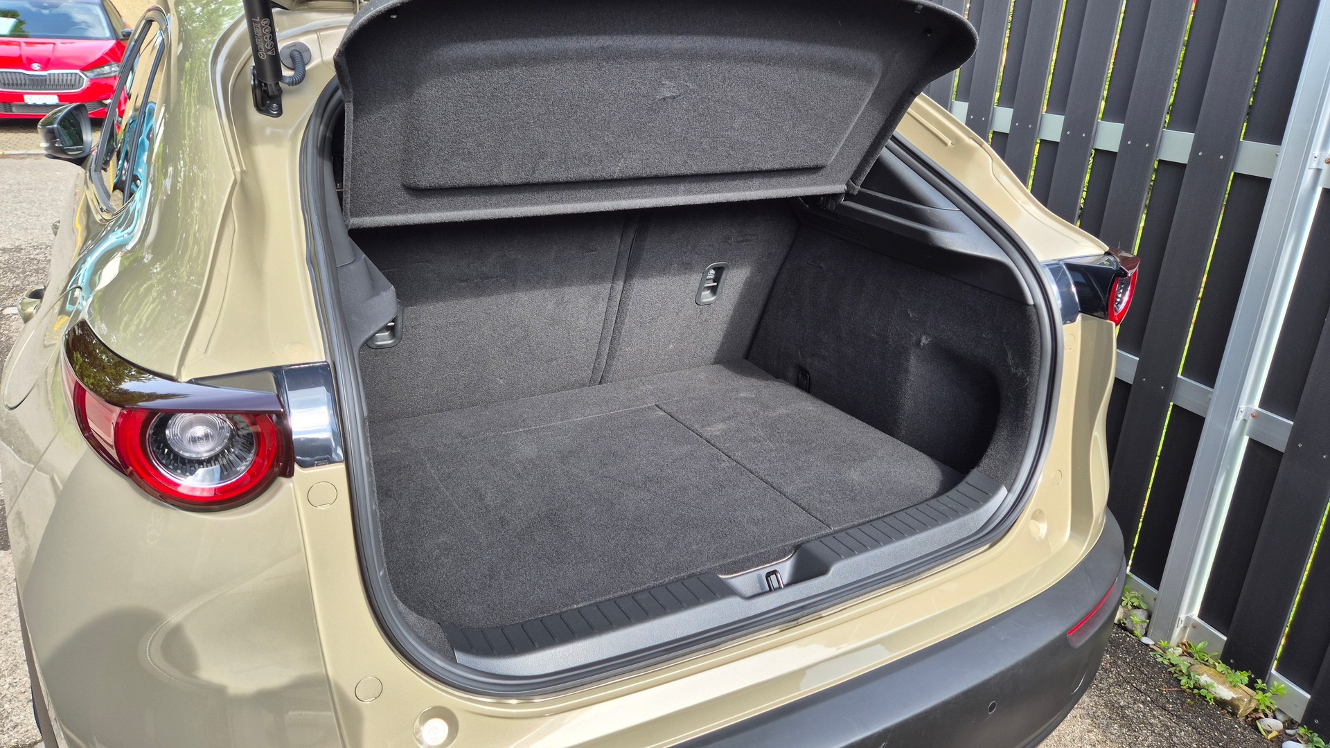 MAZDA CX-30 SKYACTIV-X 186 M Hybrid Homura AWD AT-image-4