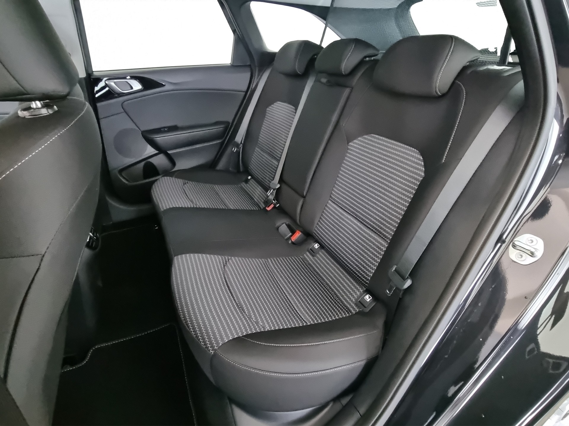 KIA Ceed Sportswagon 1.5 T-GDI Vision-image-6