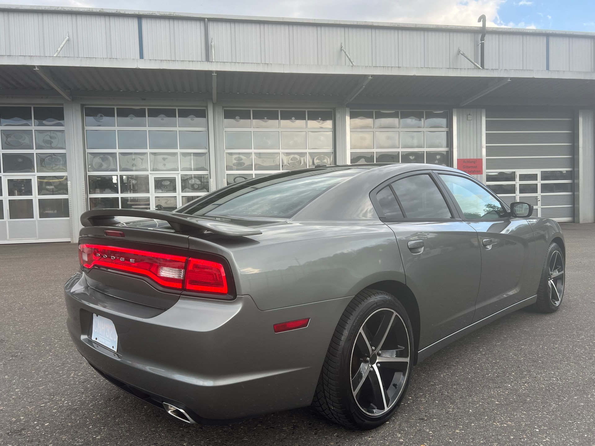 DODGE Charger-image-6