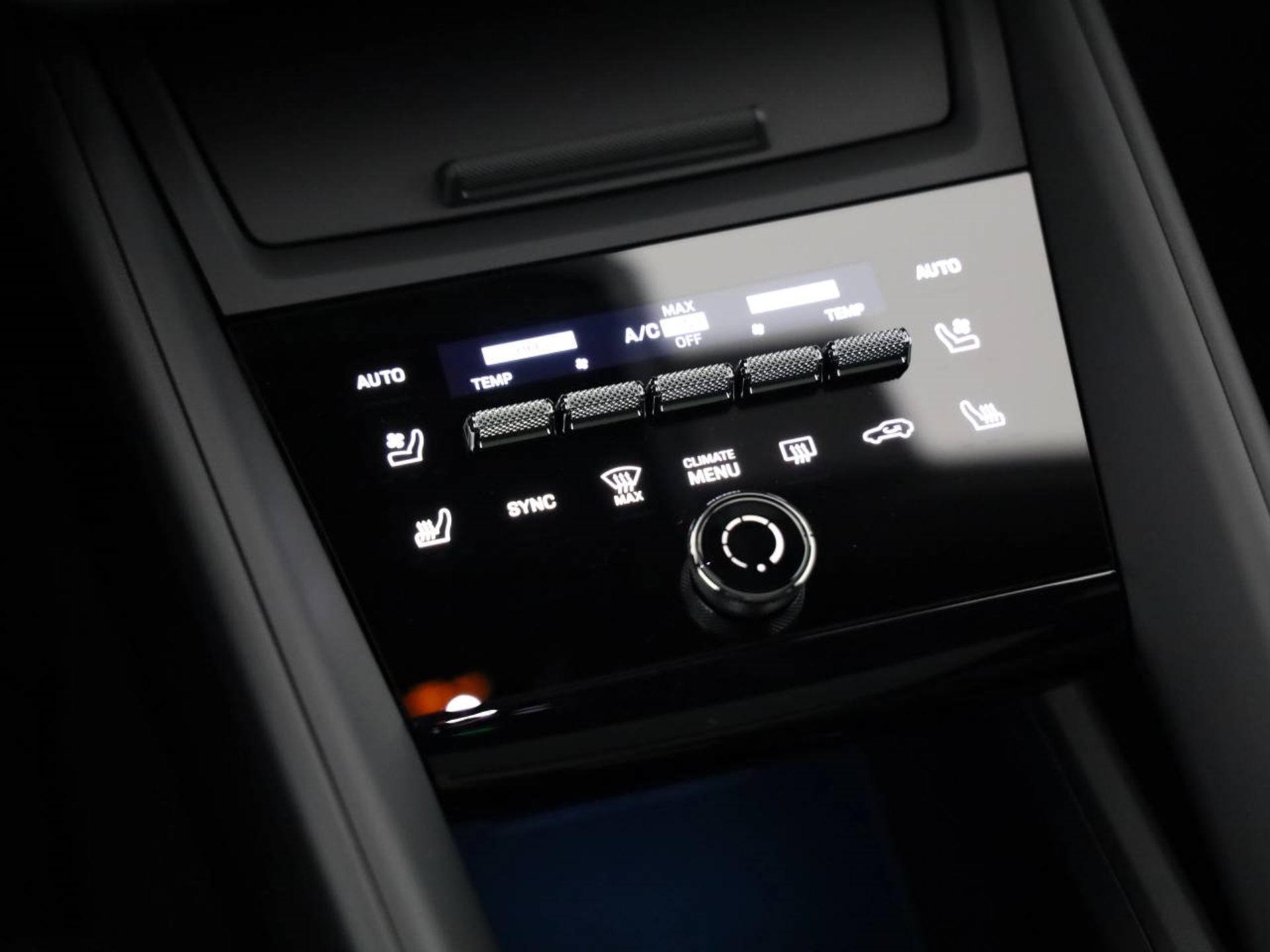 PORSCHE Macan 4-image-16