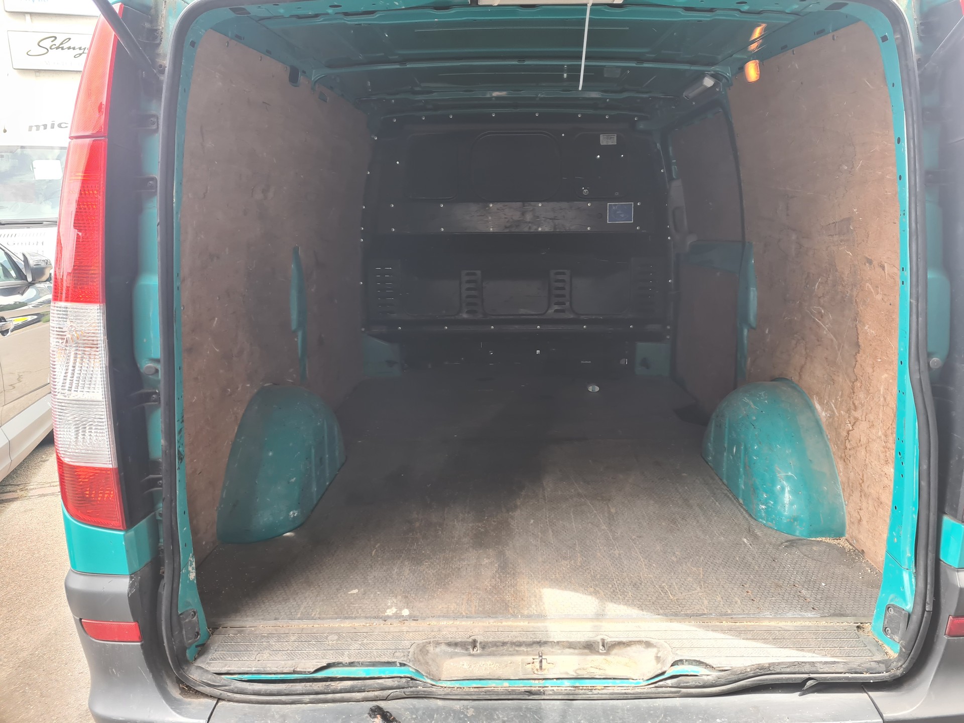 MERCEDES-BENZ Vito 113 CDI Blue Efficiency 4Matic A-image-10