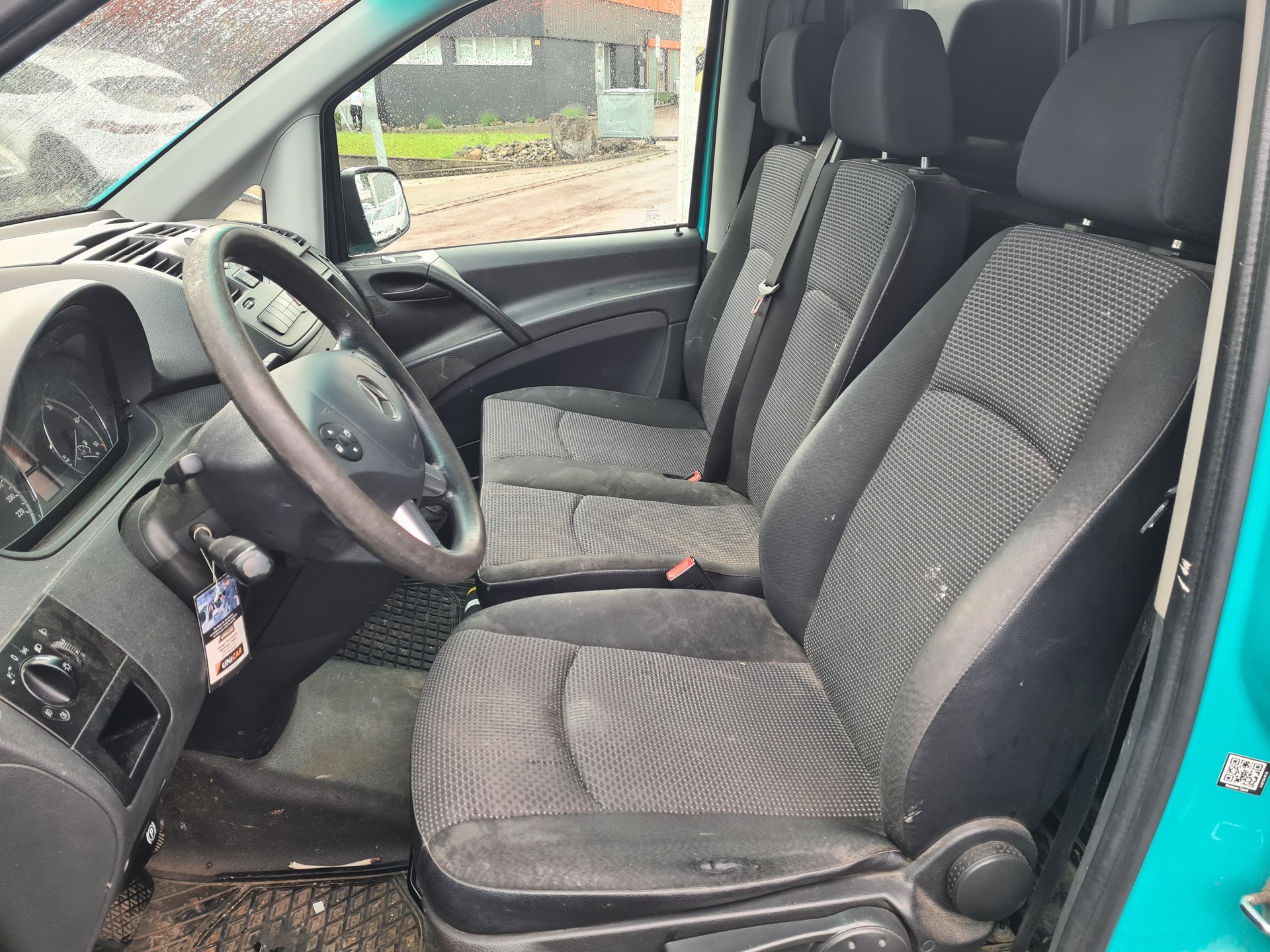 MERCEDES-BENZ Vito 113 CDI Blue Efficiency 4Matic A-image-9