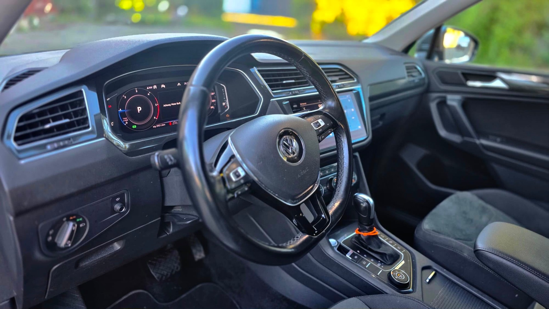 VW Tiguan Allspace 2.0 TDI SCR Highline 4Motion DSG-image-13