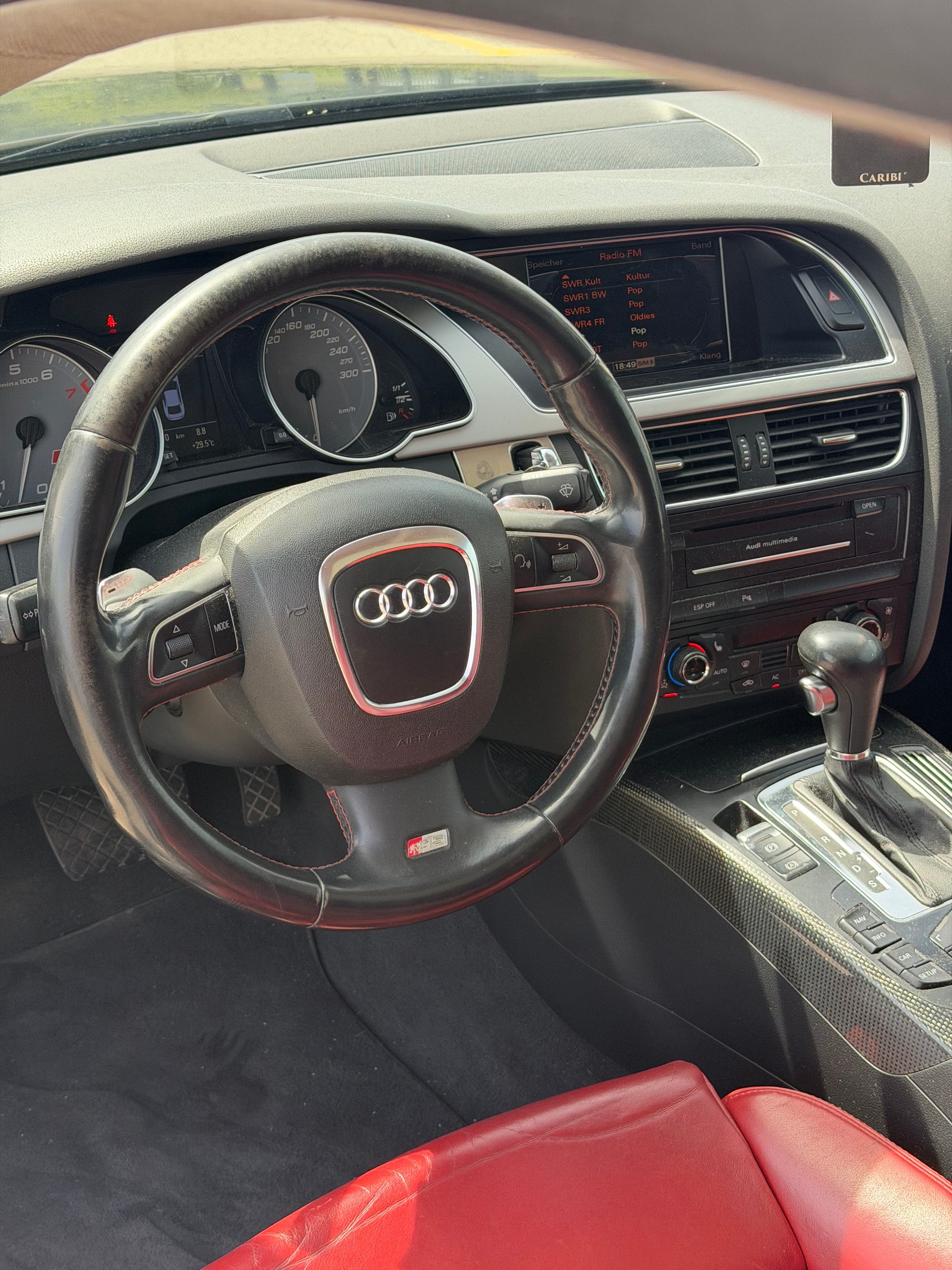 AUDI S5 Coupé 4.2 FSI quattro tiptronic-image-11