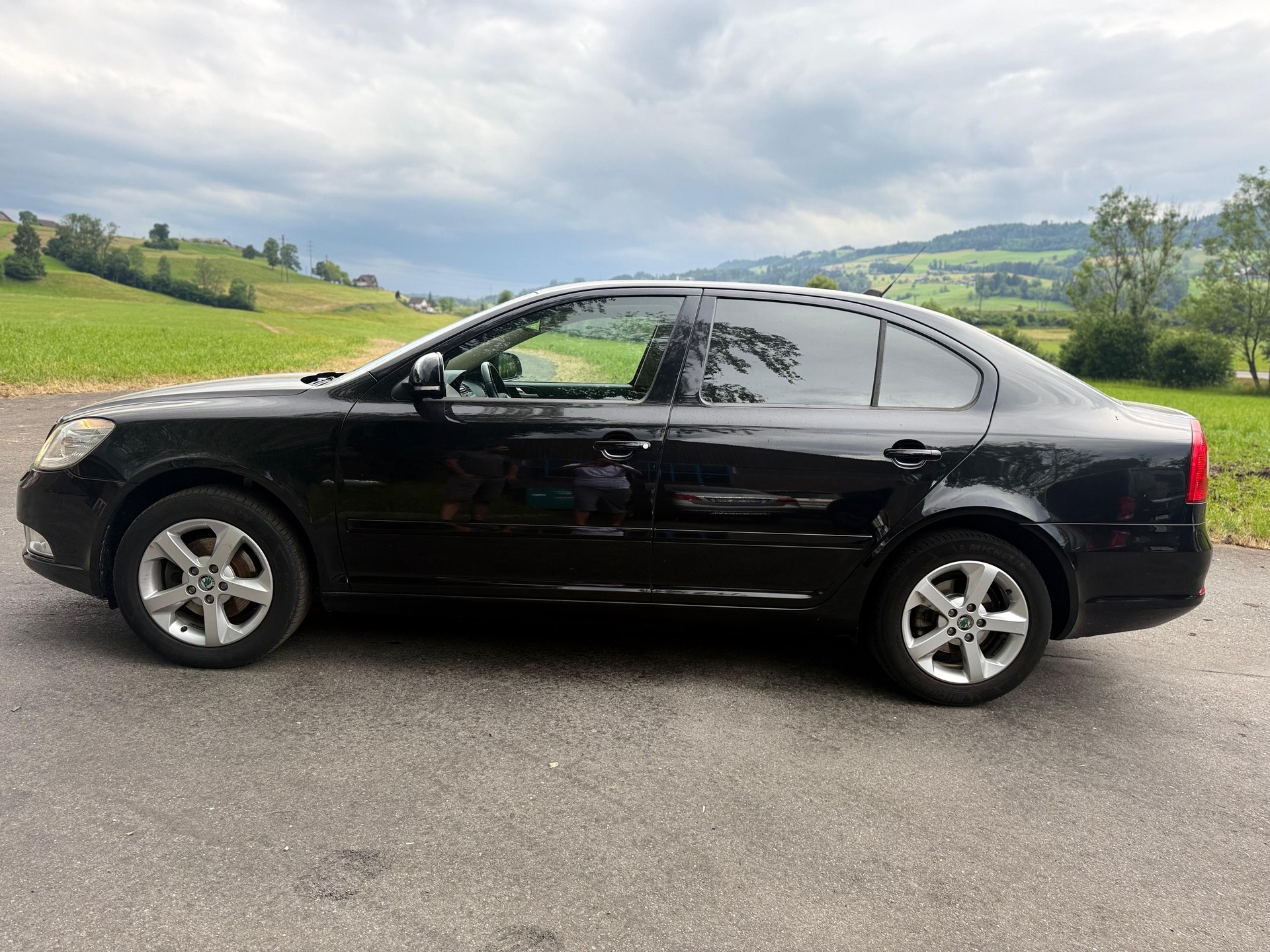 SKODA Octavia 1.8 TSI Ambition DSG-image-4