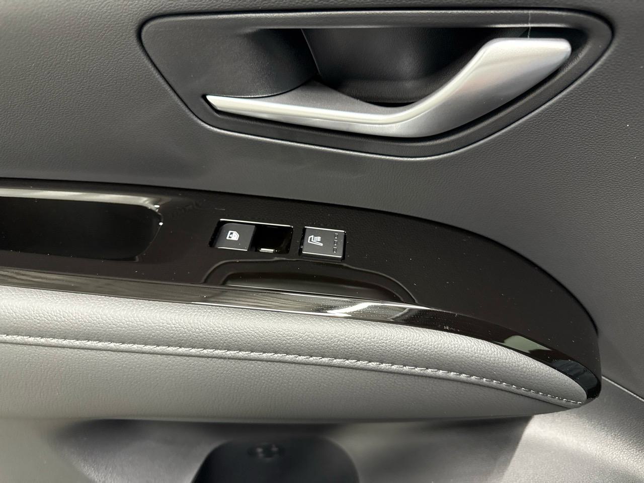 HYUNDAI Tucson 1.6 TGDI PHEV Premium LUX Pack 4WD-image-13