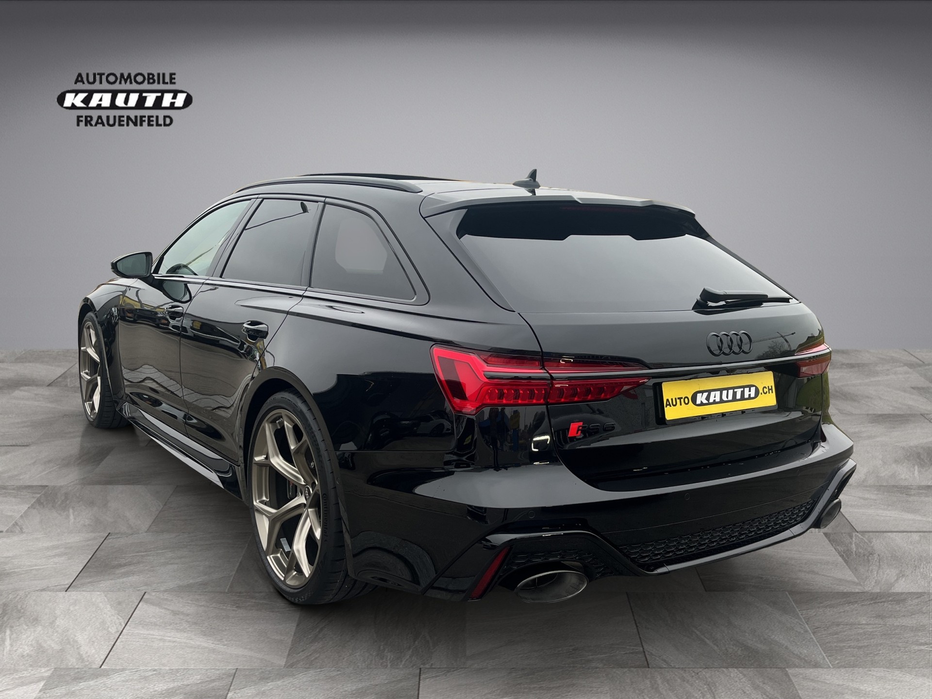 AUDI RS6 Avant 4.0 TFSI V8 Performance quattro*Keramik-Bremsen, Standheizung, AHK, B&O Sound, (5-Jahre Garantie)-showroom-element-2