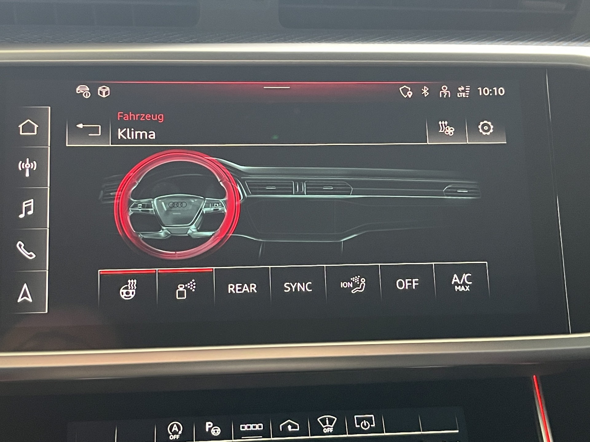 AUDI RS6 Avant 4.0 TFSI V8 Performance quattro*Keramik-Bremsen, Standheizung, AHK, B&O Sound, (5-Jahre Garantie)-image-27
