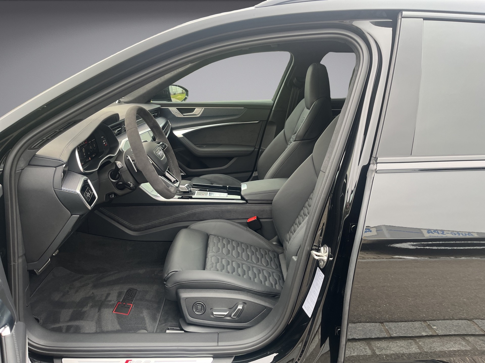 AUDI RS6 Avant 4.0 TFSI V8 Performance quattro*Keramik-Bremsen, Standheizung, AHK, B&O Sound, (5-Jahre Garantie)-image-8