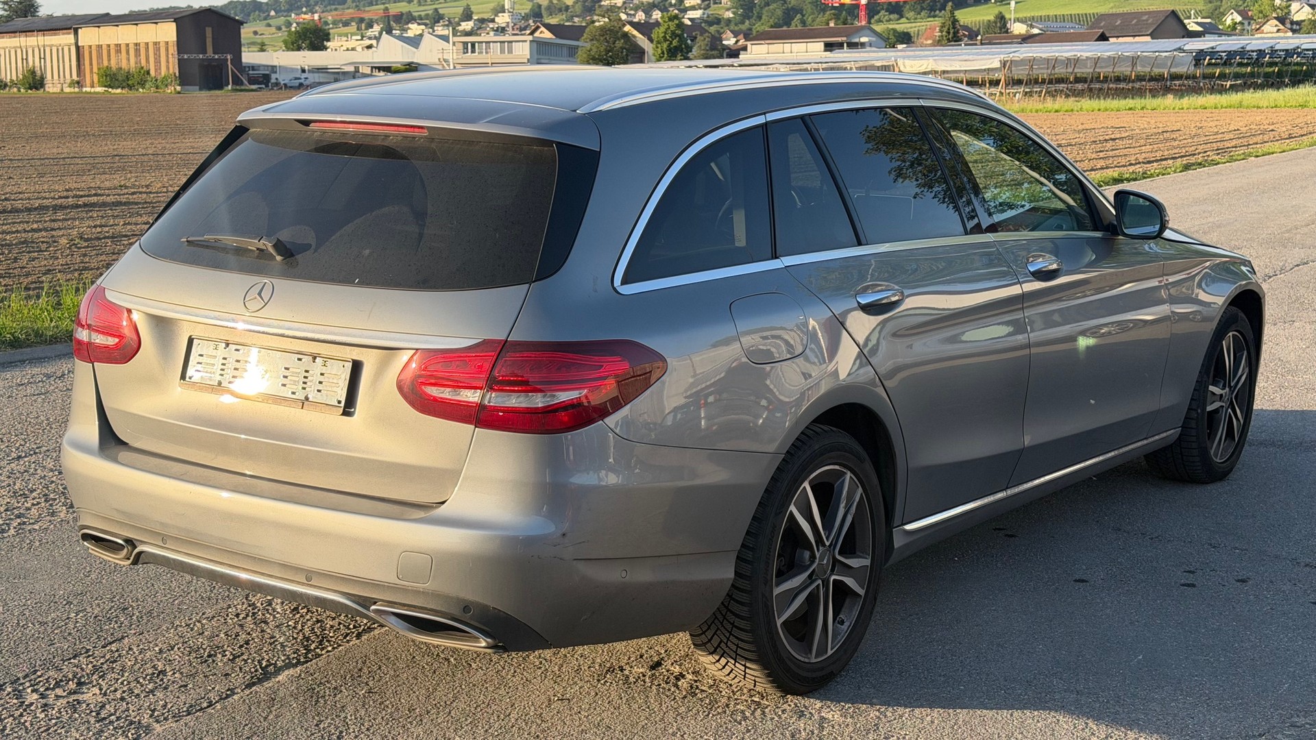 MERCEDES-BENZ C 400 4Matic 7G-Tronic-image-6