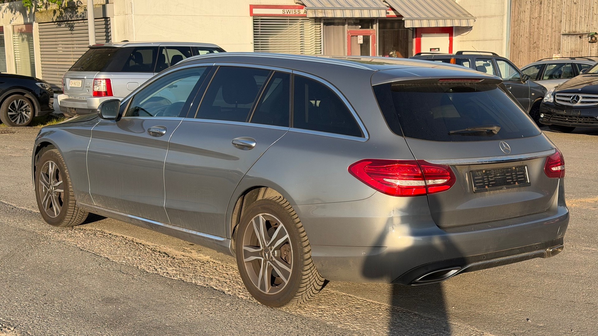 MERCEDES-BENZ C 400 4Matic 7G-Tronic-image-4