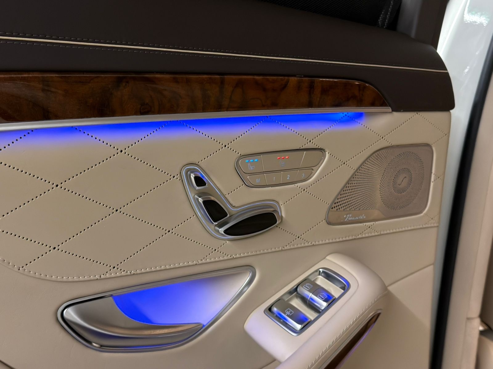 MERCEDES-BENZ S 500 L 7G-Tronic-image-11