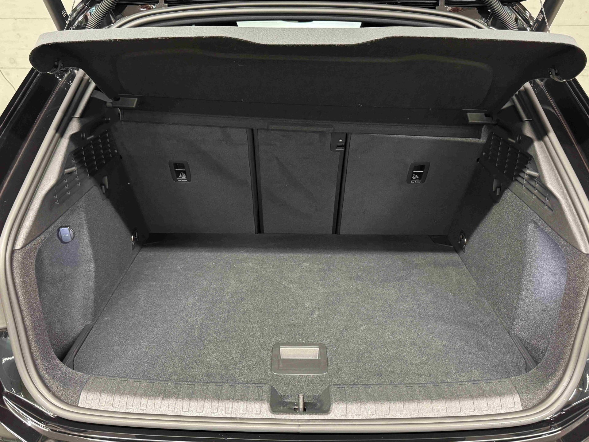 AUDI RS3 Sportback 2.5 TSI quattro S-tronic-image-16