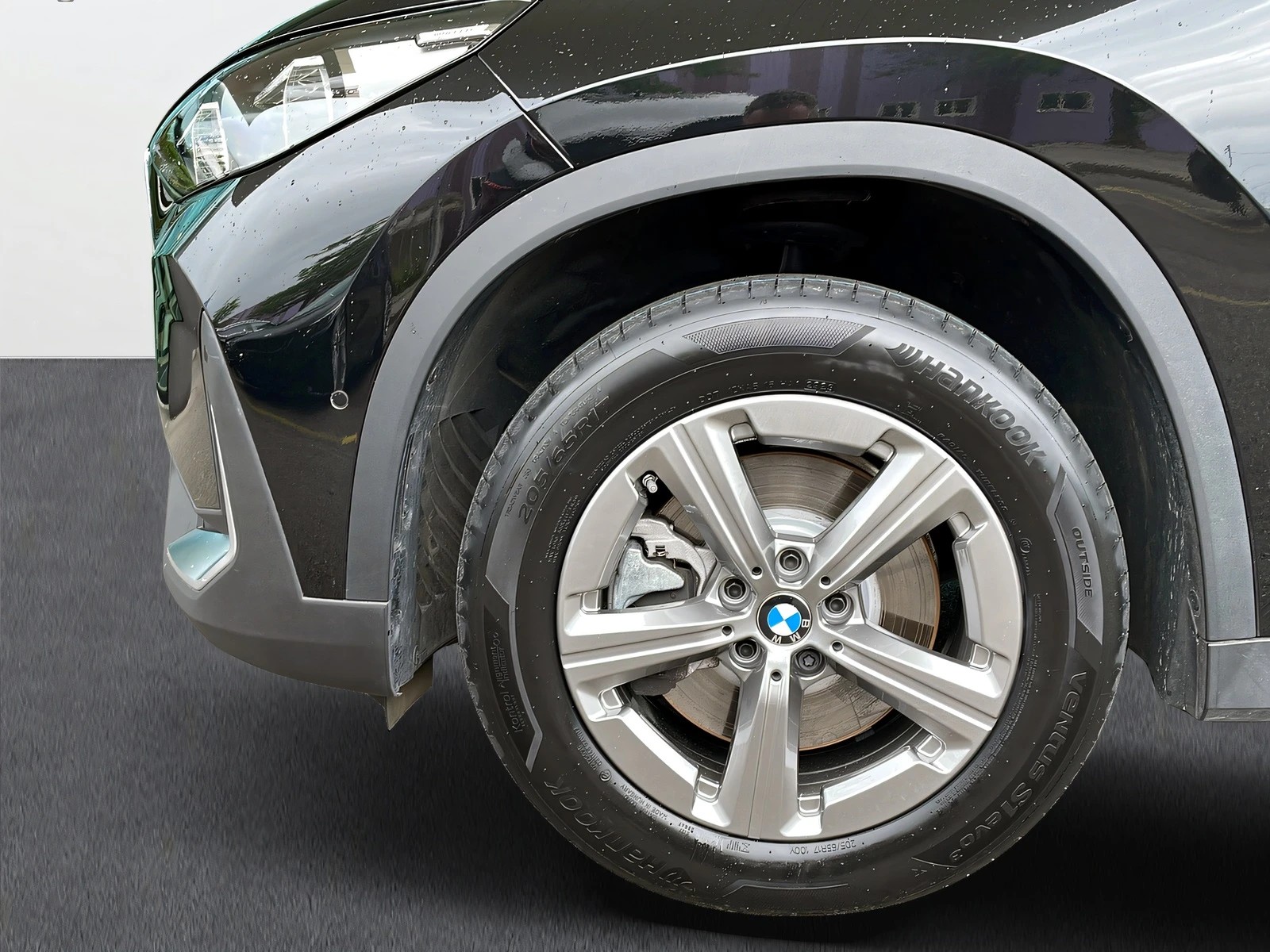 BMW X1 xDrive 23i 48V-image-17