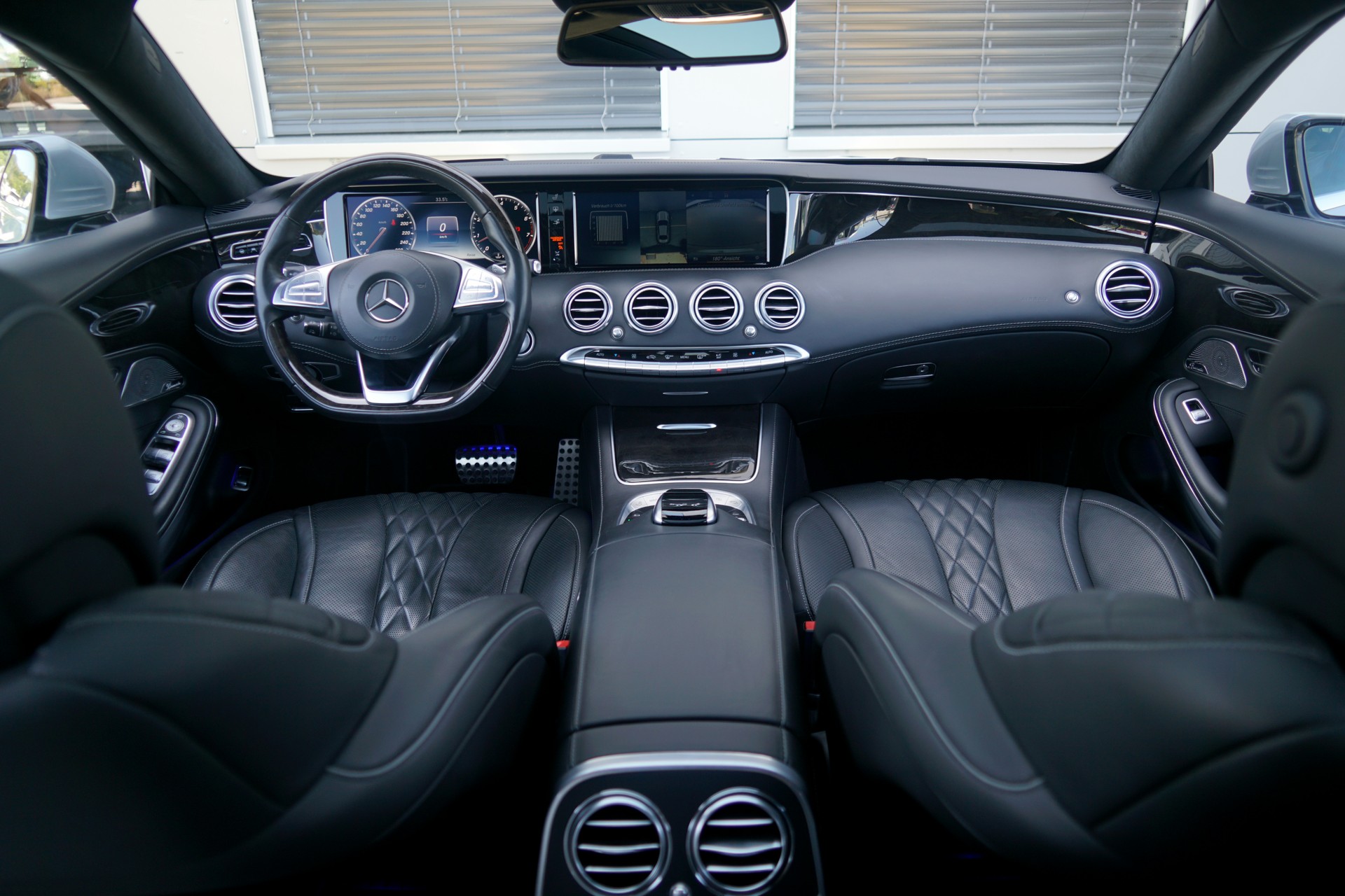 MERCEDES-BENZ S 500 Coupé AMG Line 4Matic 7G-Tronic (CH)-image-13