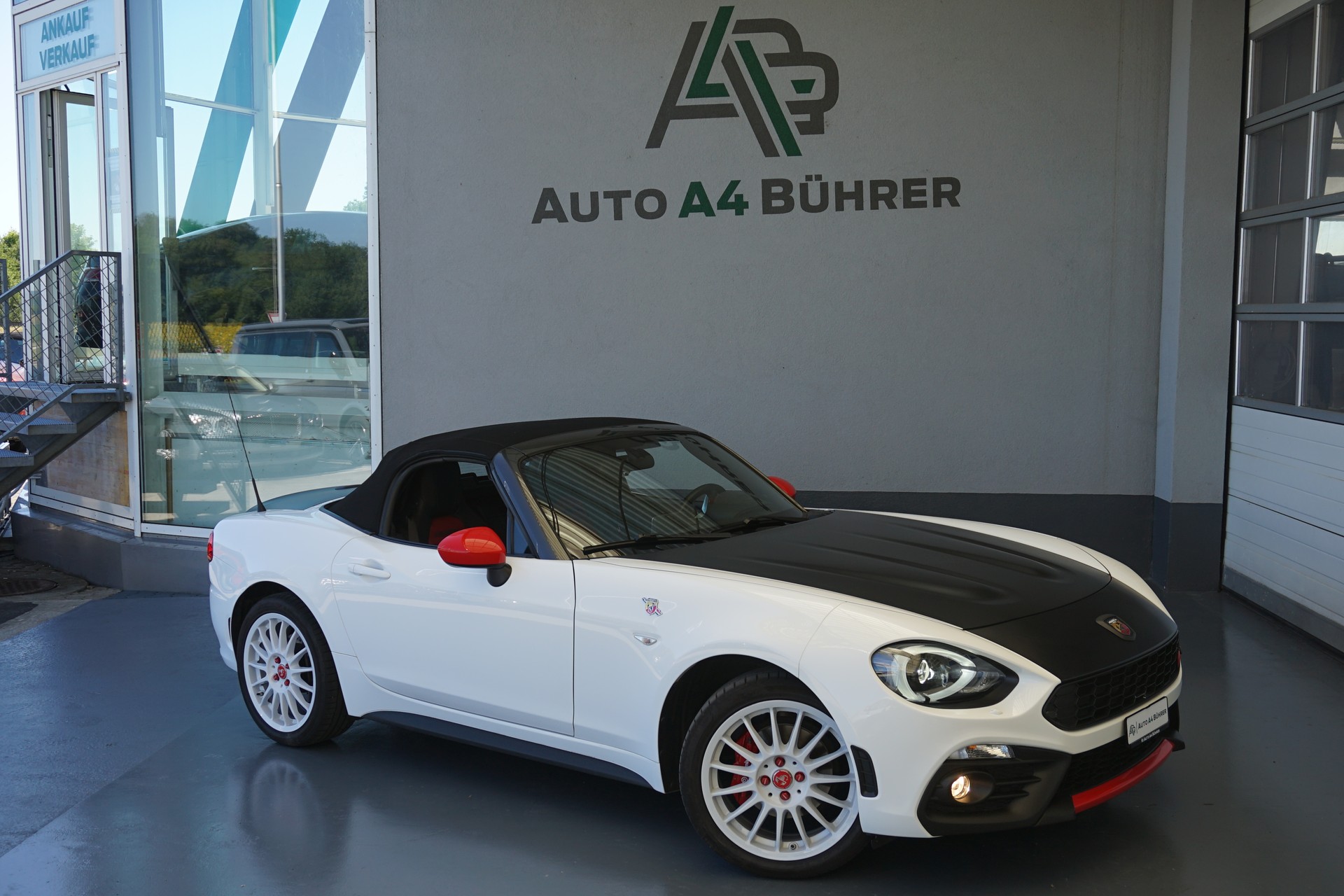 FIAT 124 Spider 1.4 TB Abarth 170PS Automat-showroom-element-2