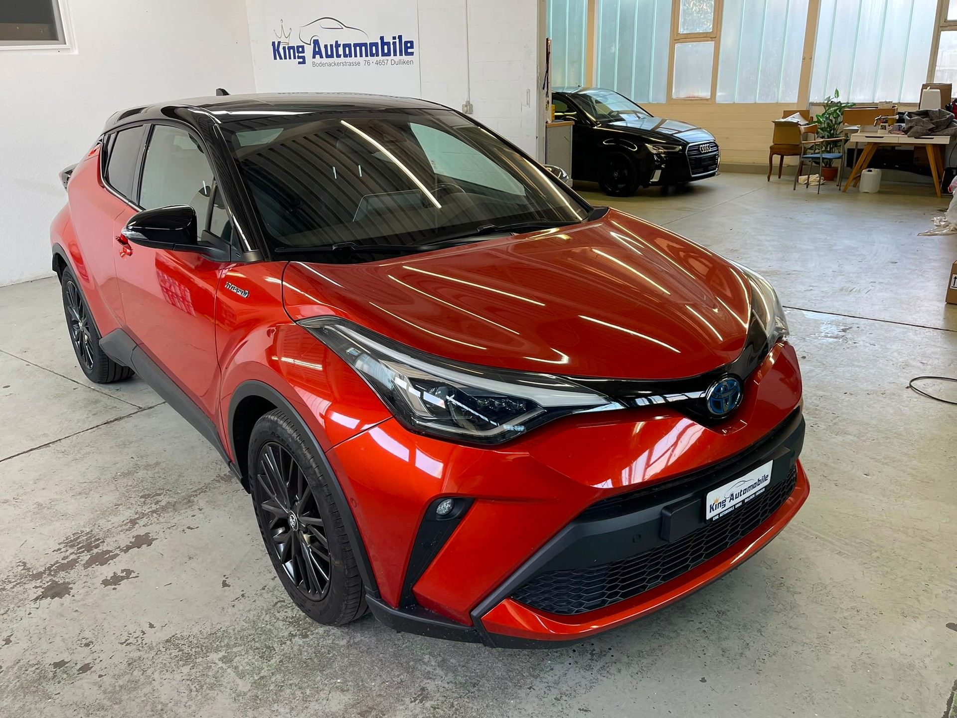 TOYOTA C-HR 2.0 HSD CVT Launch Edition | CH-Auto | 1-Hand | Frisch MFK | Ab Service-image-0