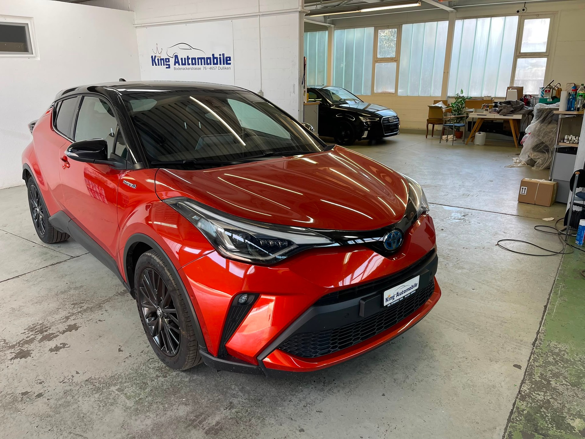 TOYOTA C-HR 2.0 HSD CVT Launch Edition | CH-Auto | 1-Hand | Frisch MFK | Ab Service-image-3