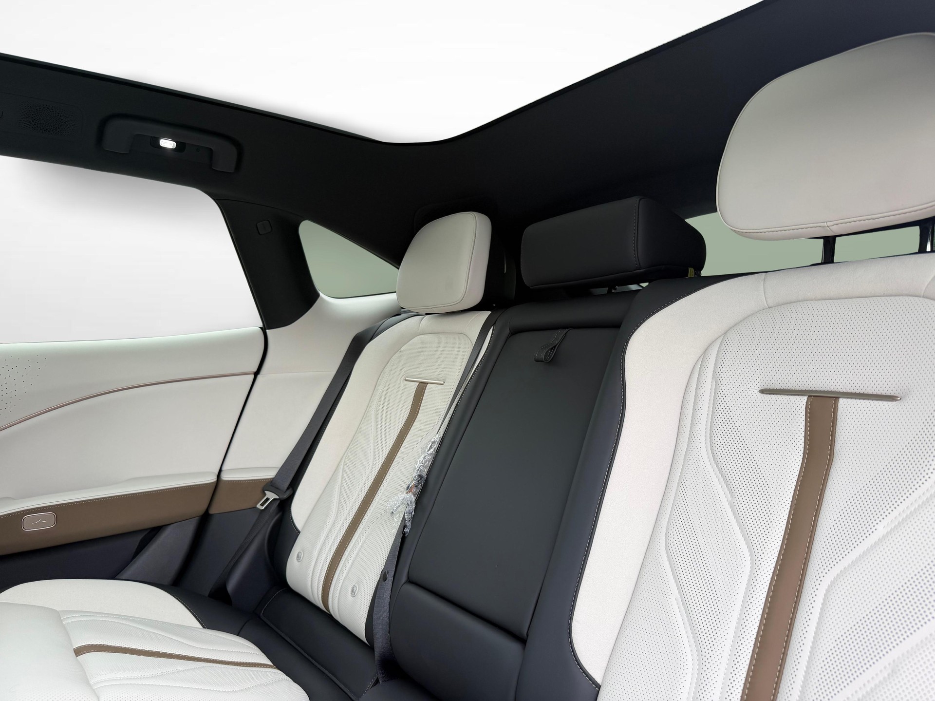 ZEEKR 7GT Privilege AWD-image-10