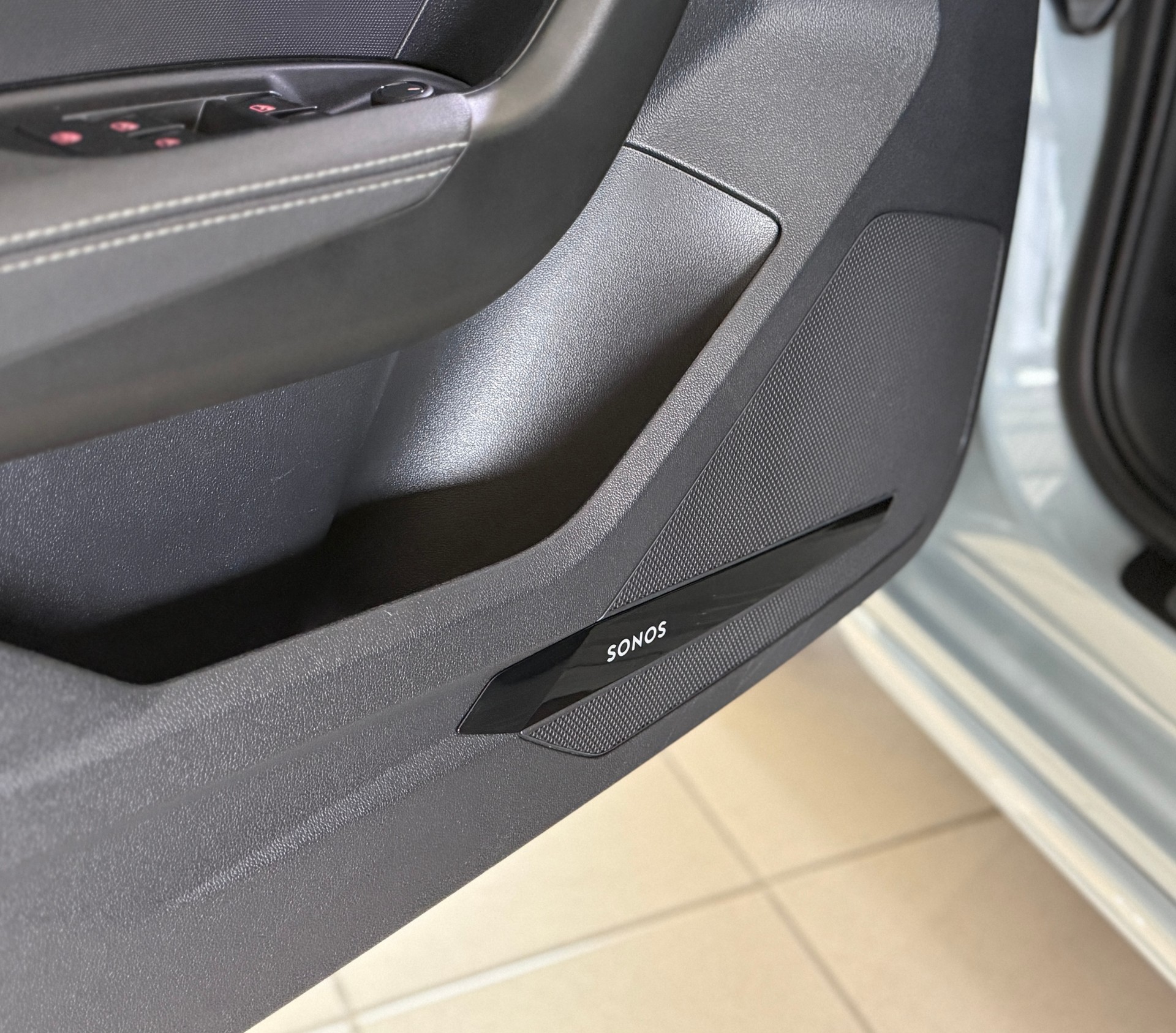 AUDI A1 Sportback 30 TFSI S Line S-tronic-image-9