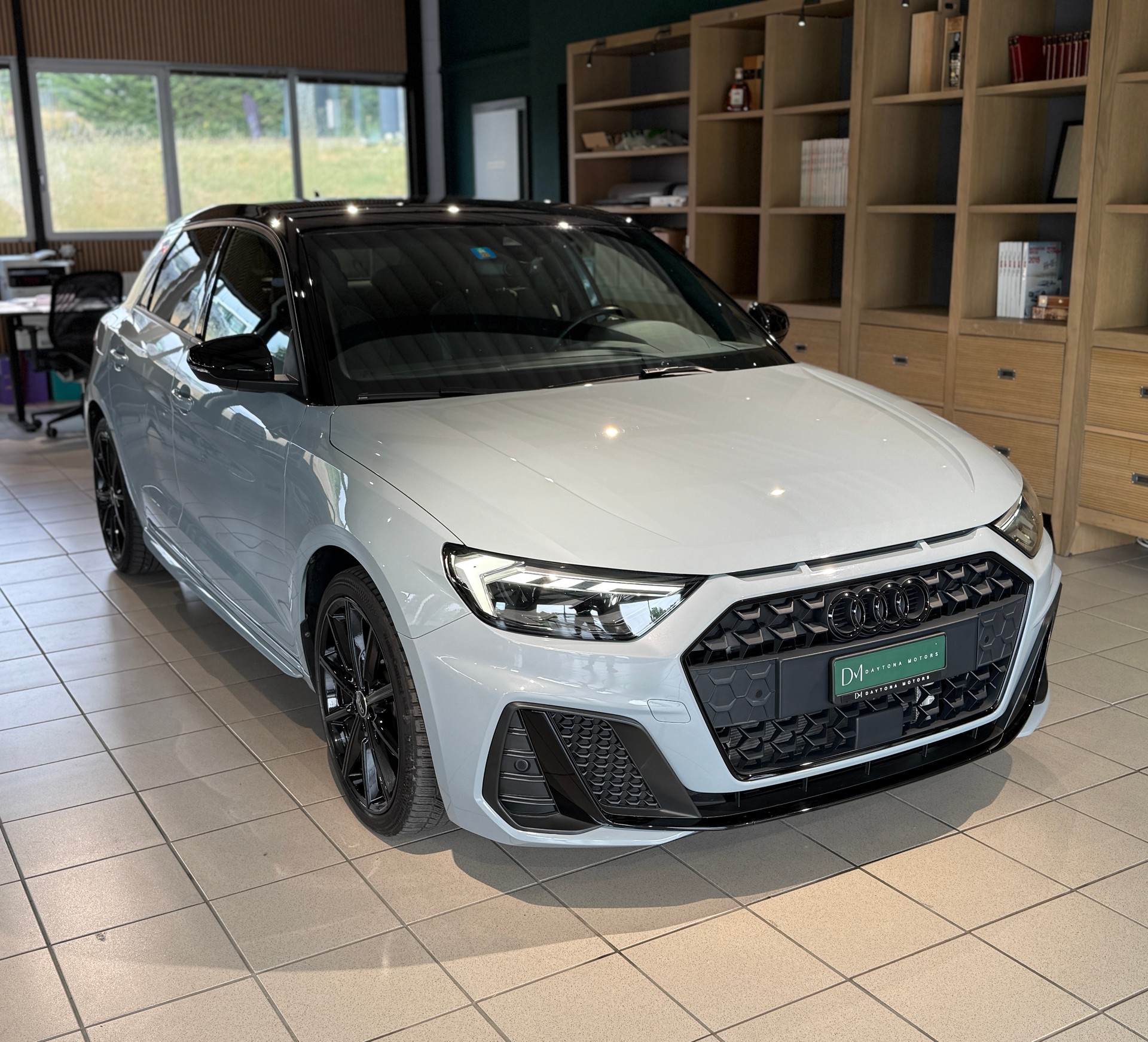 AUDI A1 Sportback 30 TFSI S Line S-tronic-showroom-element-1