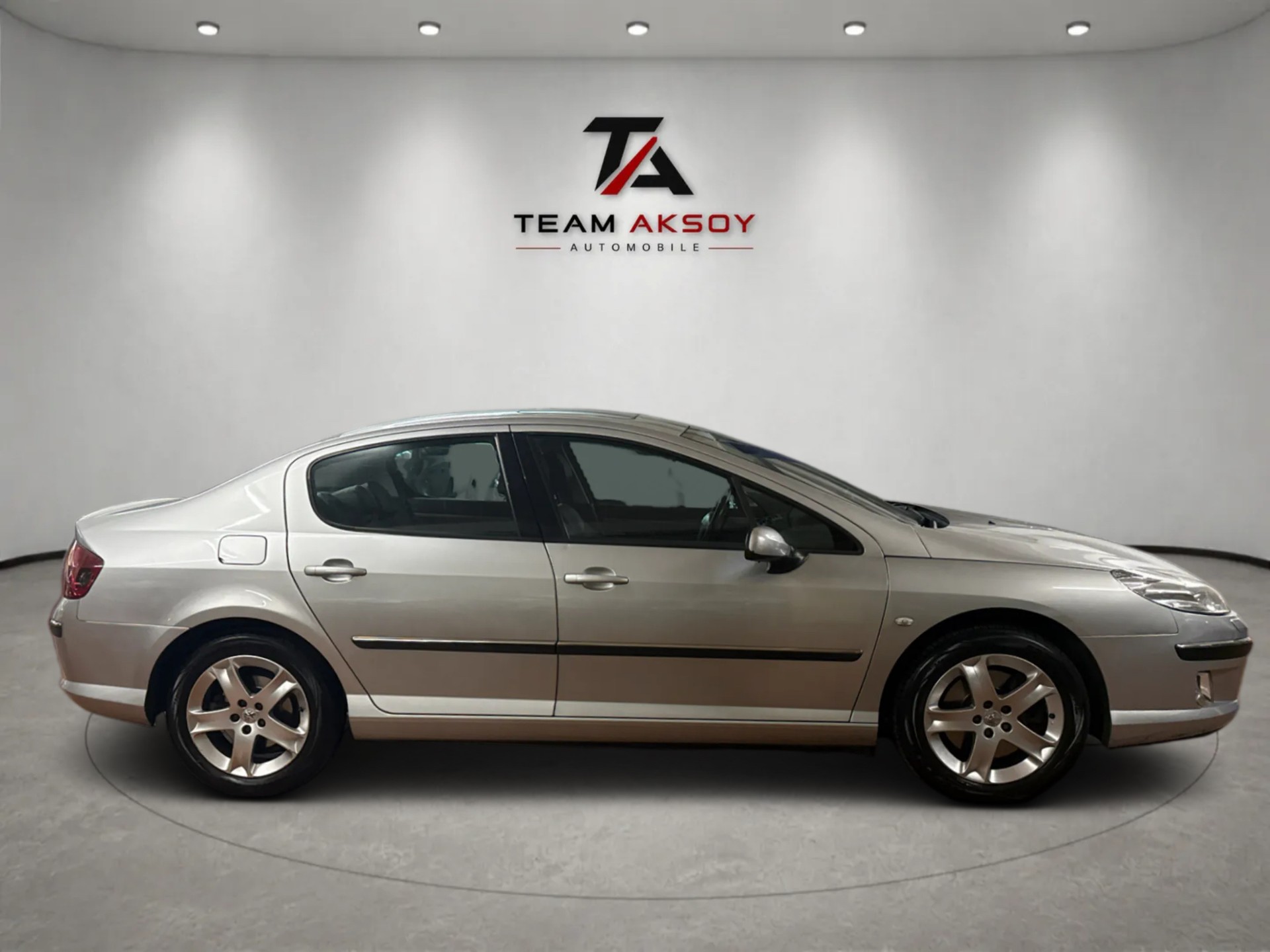 PEUGEOT 407 2.2 ST Executive-showroom-element-3