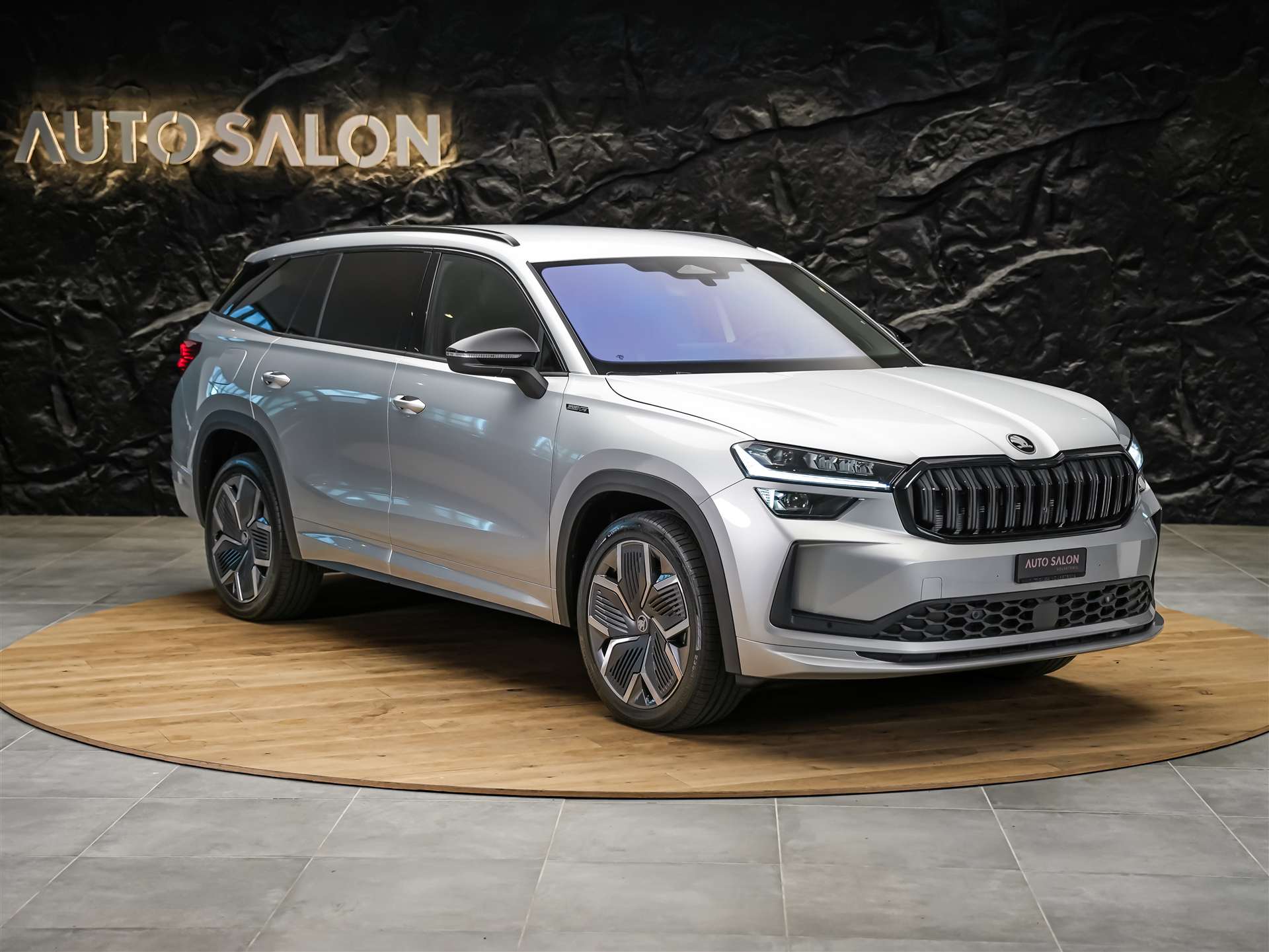 SKODA Kodiaq 2.0 TDI Sportline 4x4 *Matrix LED*Anhängerkupplung*-image-5