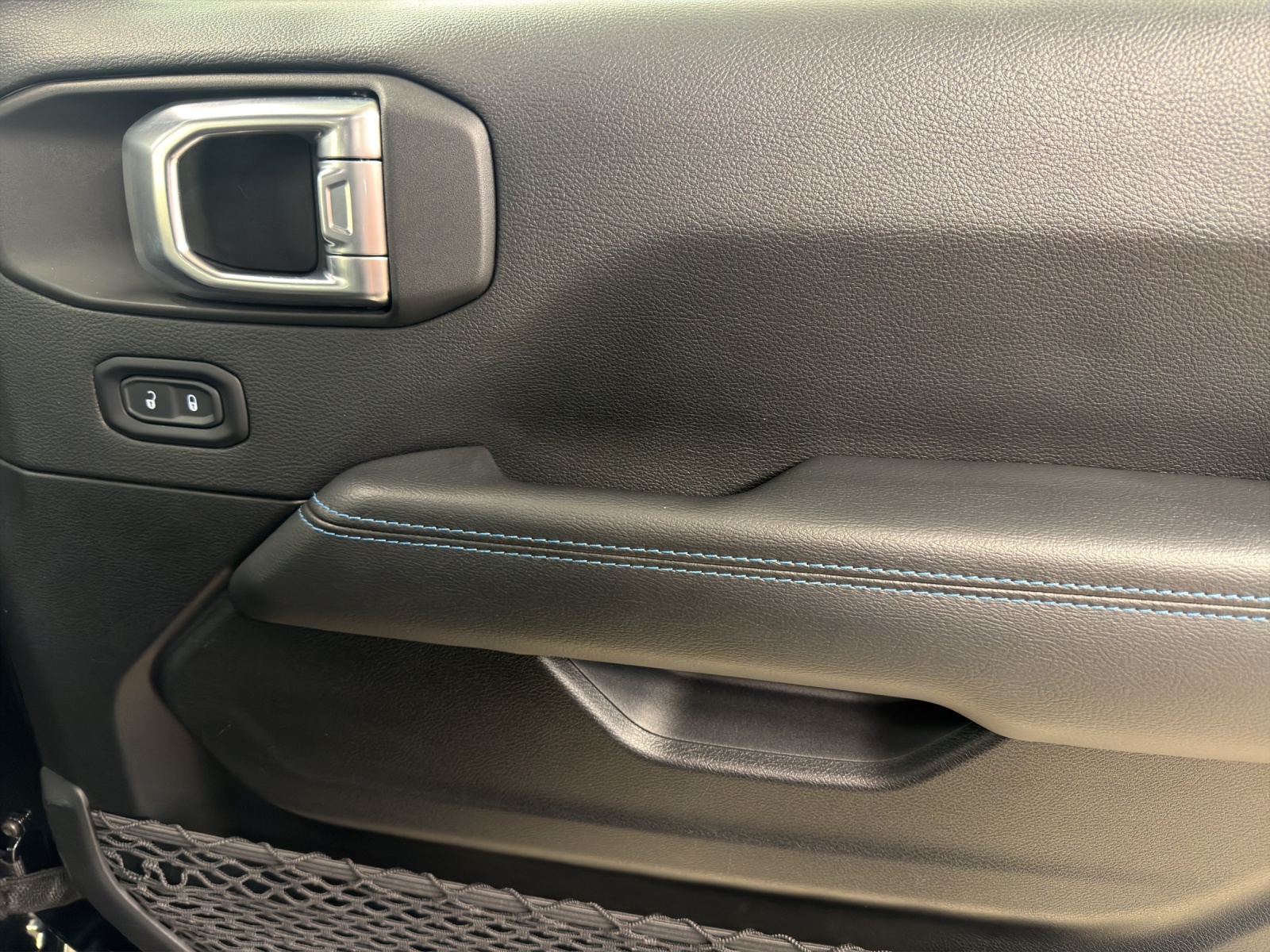 JEEP Wrangler 2.0PHEVRubiconDT-image-10