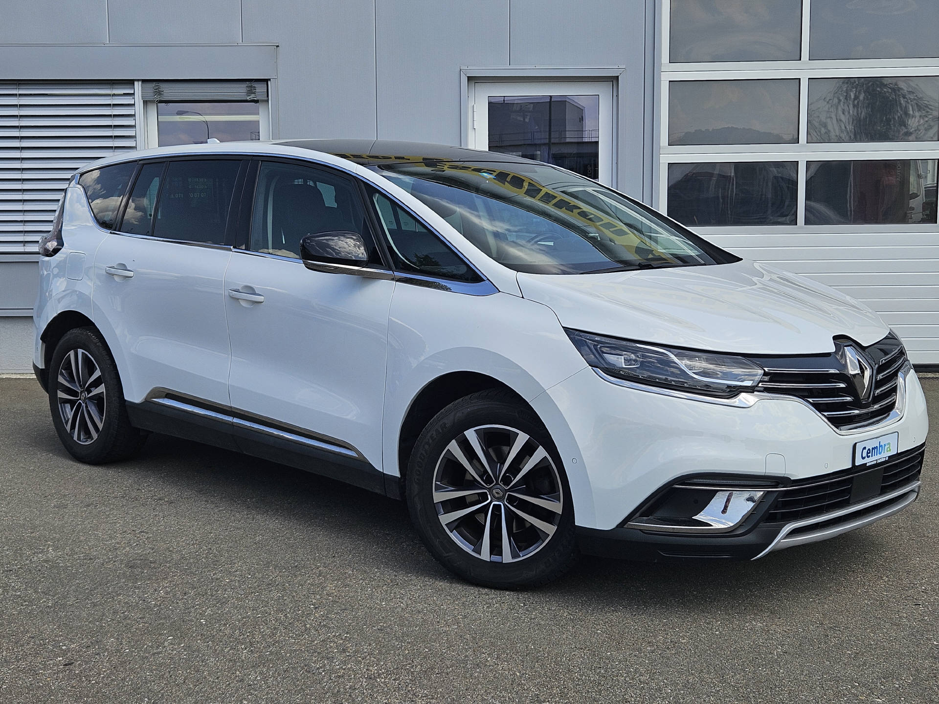 RENAULT Espace 2.0 Blue dCi Intens EDC * Frisch ab MFK * Servicegepflegt * Rückfahrkamera *-showroom-element-3