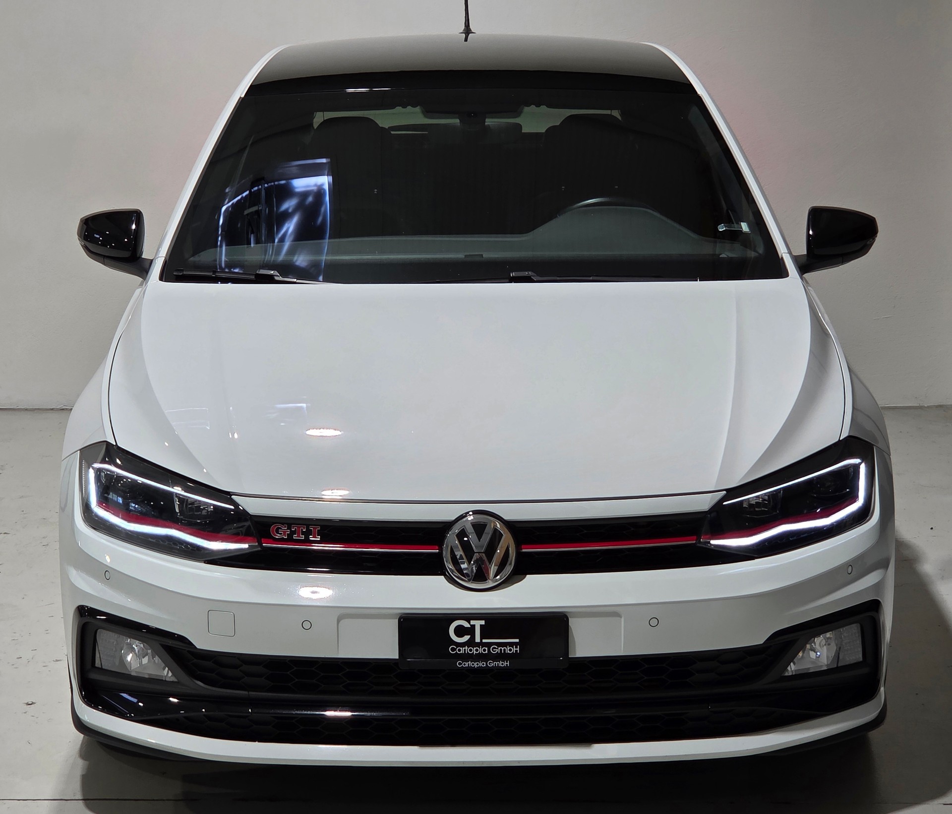 VW Polo 2.0 TSI GTI DSG-image-23