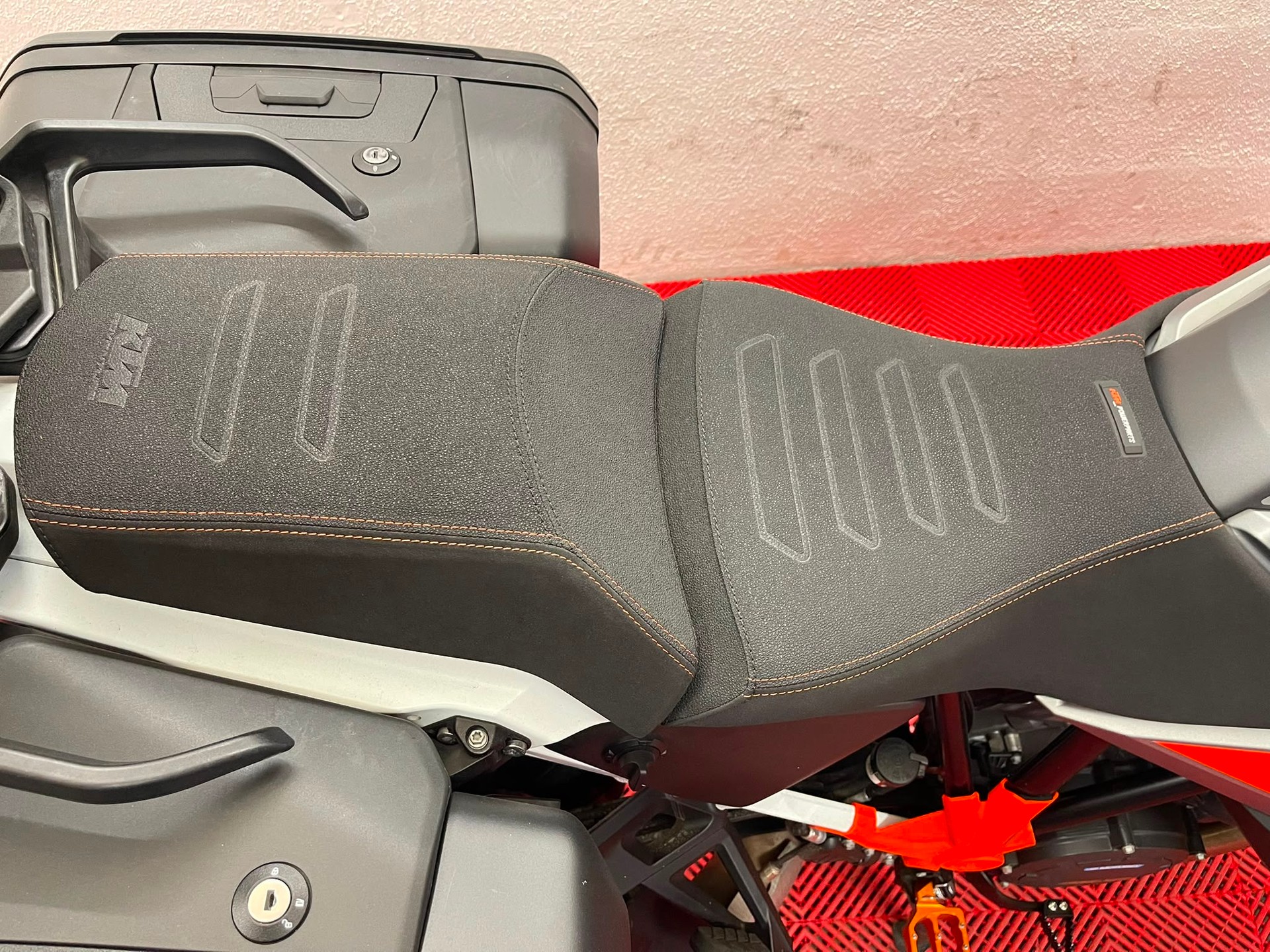 KTM 1290 Super Adventure S-image-5