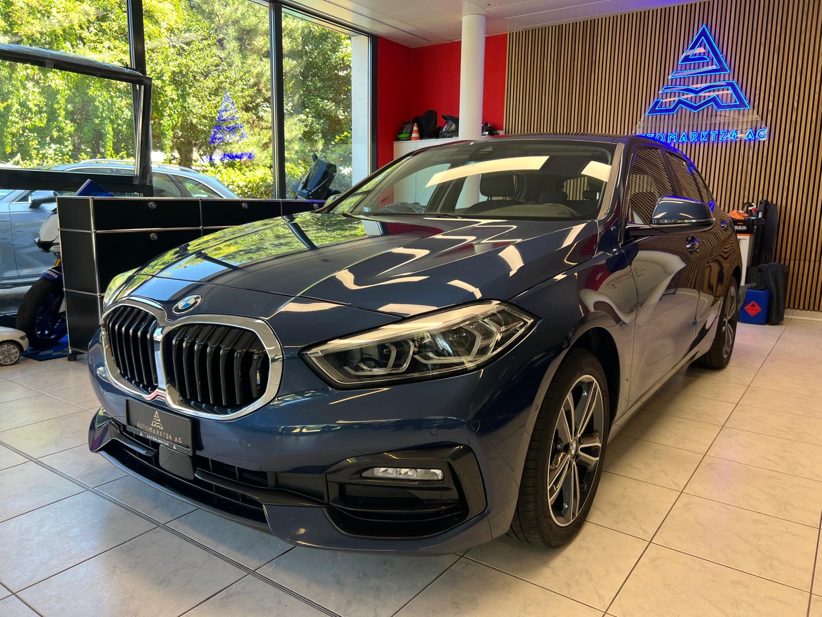 BMW 120d xDrive-image-2