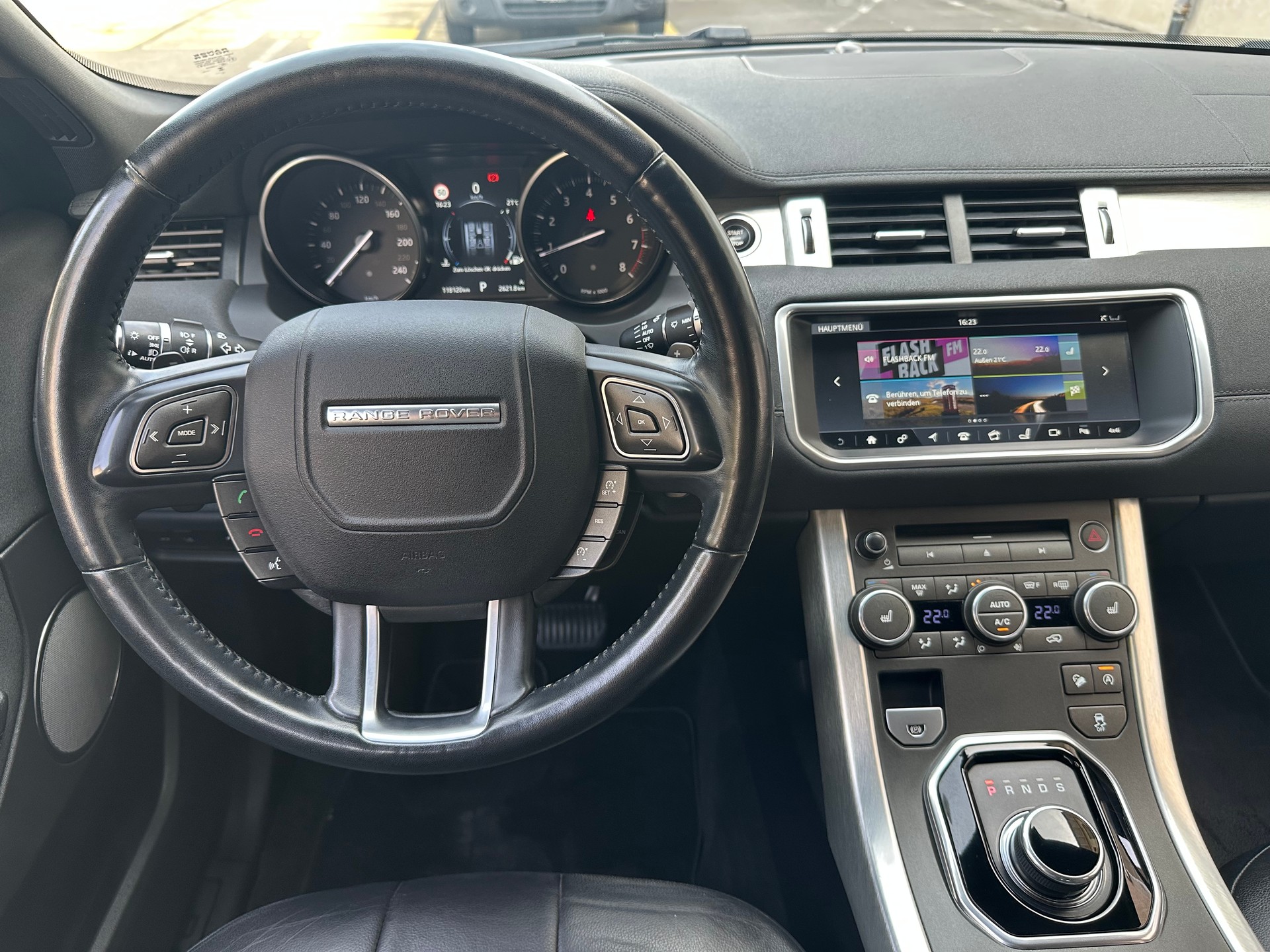LAND ROVER Range Rover Evoque 2.0 Si4 SE AT9-image-10