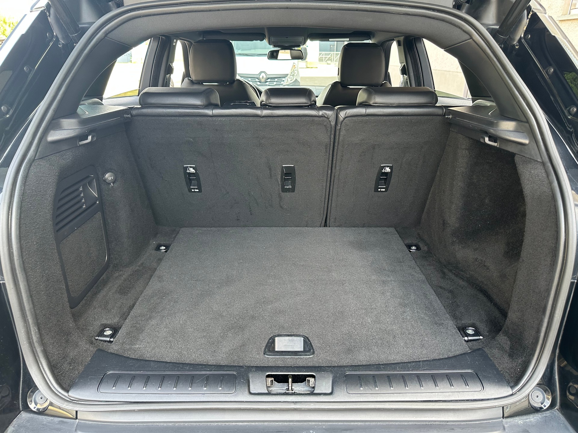 LAND ROVER Range Rover Evoque 2.0 Si4 SE AT9-image-29
