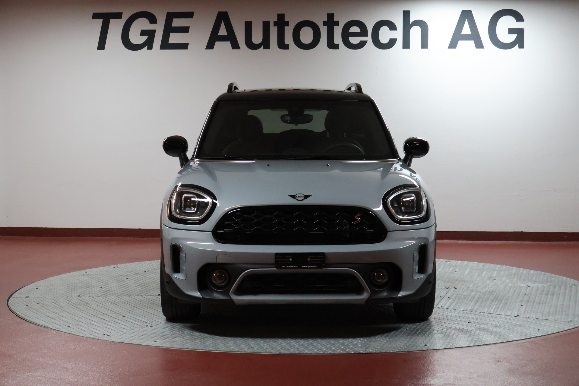 MINI Countryman Cooper S Untamed Edition ALL4 Steptronic-showroom-element-1