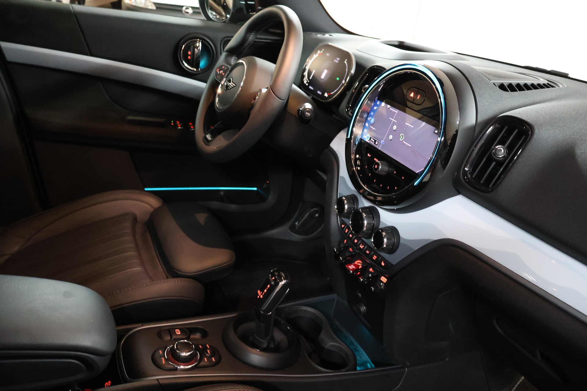 MINI Countryman Cooper S Untamed Edition ALL4 Steptronic-image-11