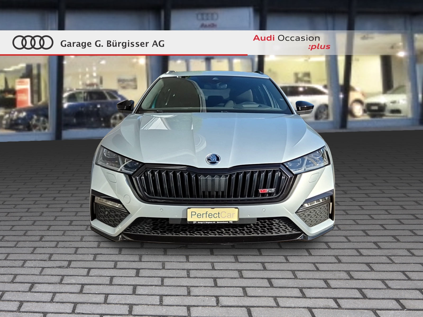 SKODA Octavia Combi 2.0 TDI DSG RS 4x4 Brilliant Silber Metallic-showroom-element-1