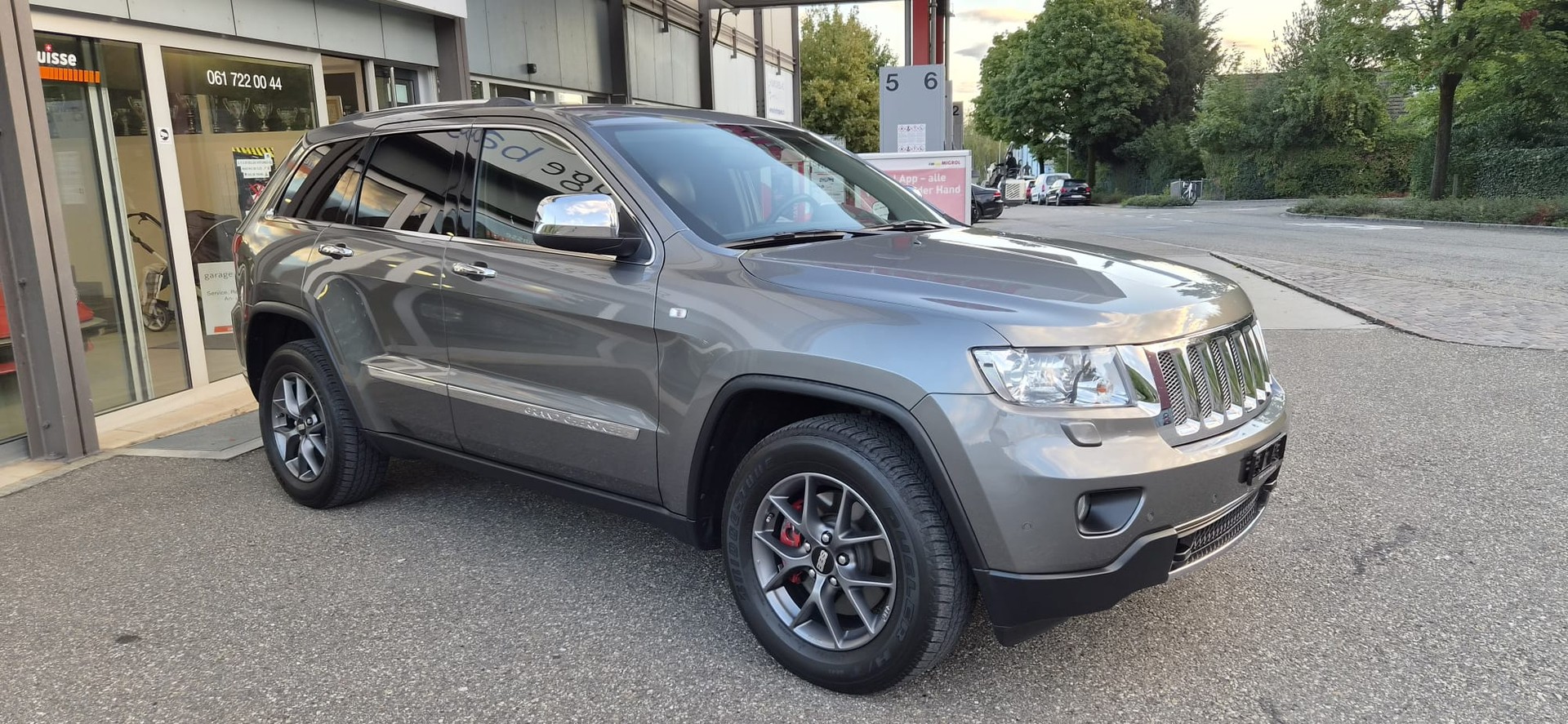 JEEP Grand Cherokee 3.6 V6 Limited Automatic-image-1