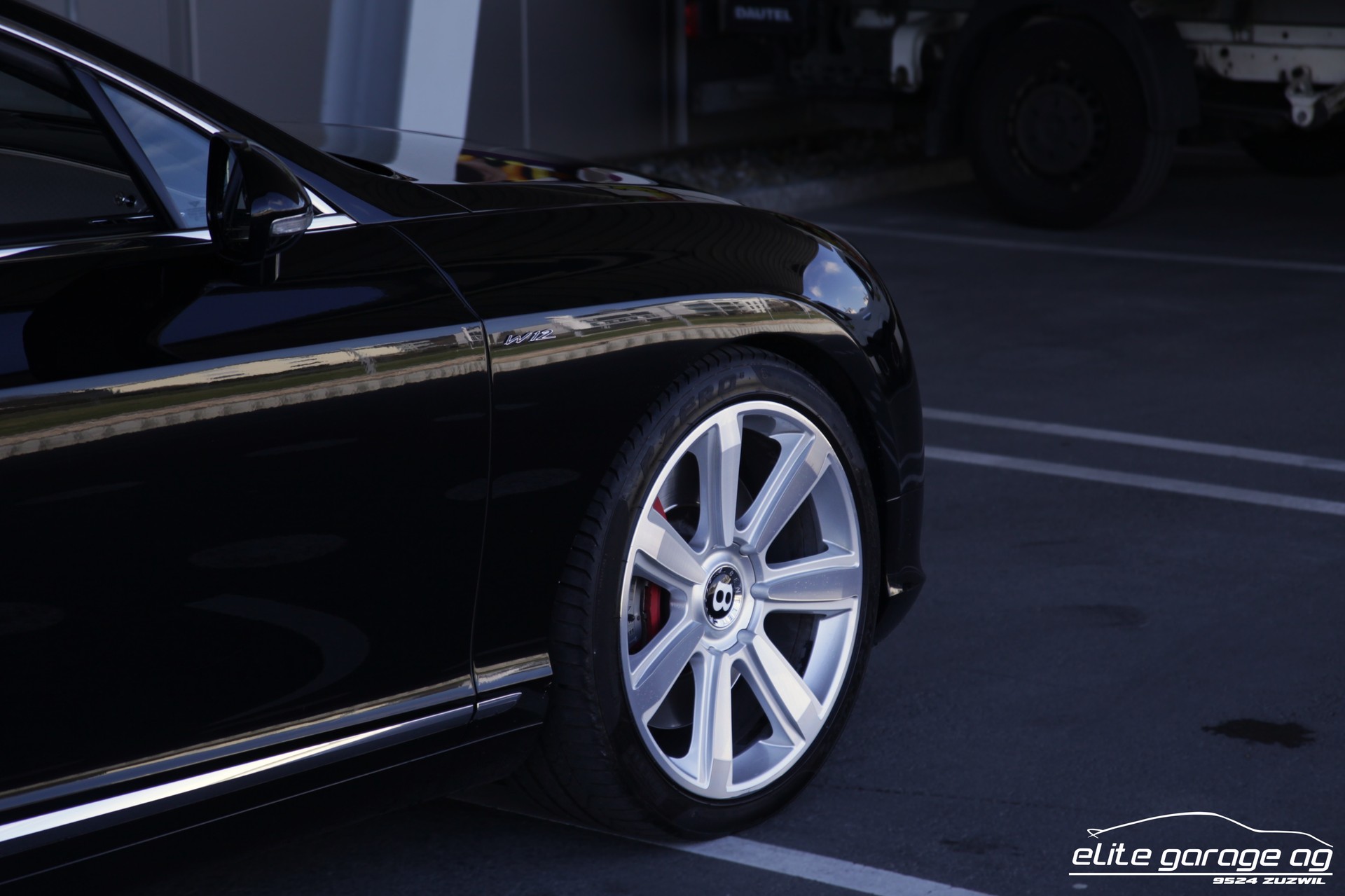 BENTLEY Continental GT 6.0 W12-image-10