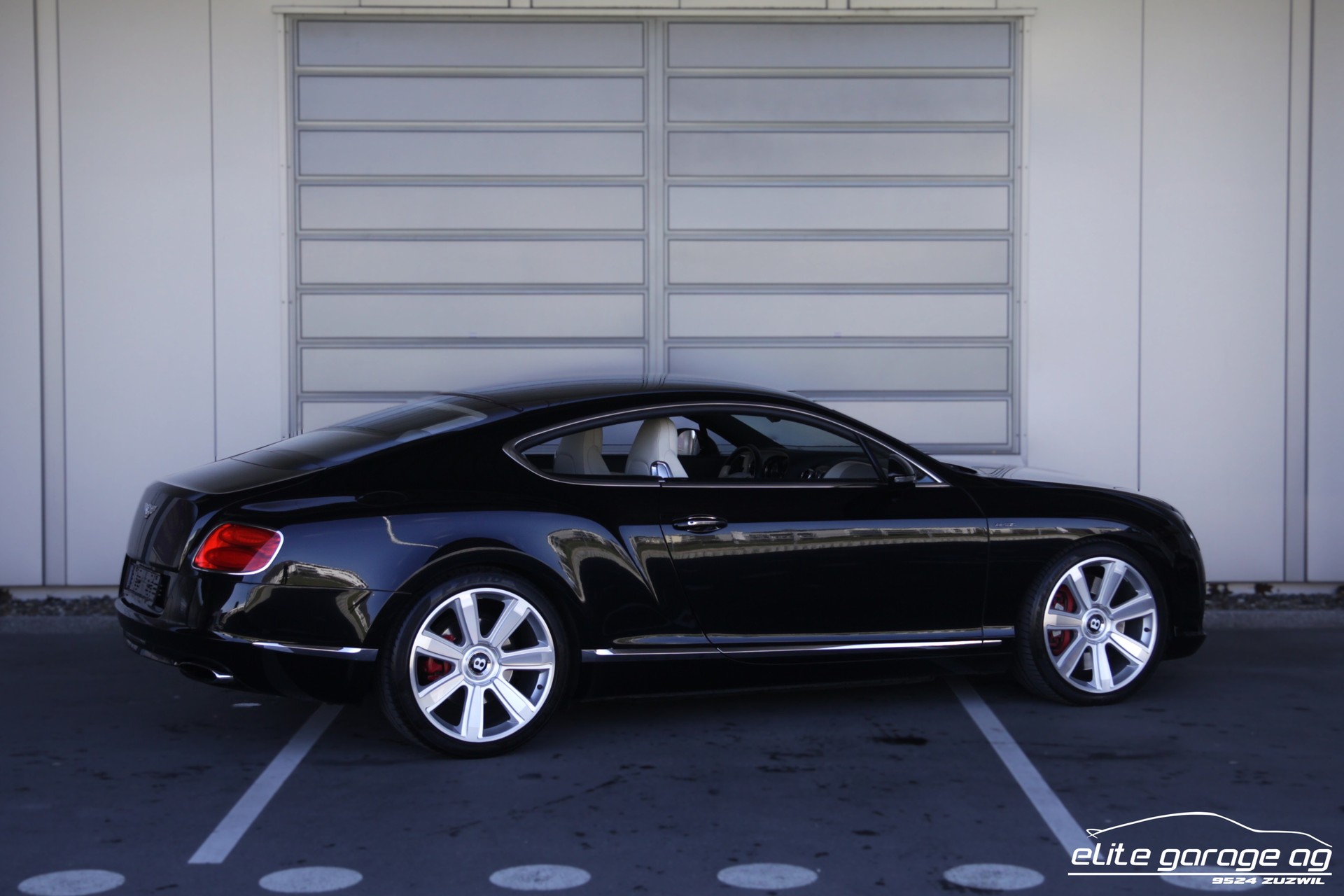 BENTLEY Continental GT 6.0 W12-image-4
