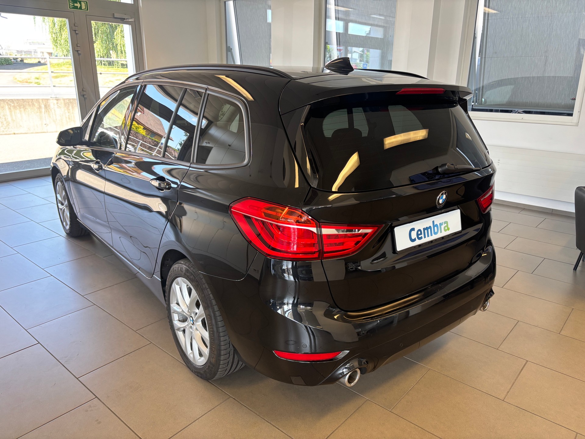 BMW 218d xDrive Gran Tourer Steptronic-showroom-element-3