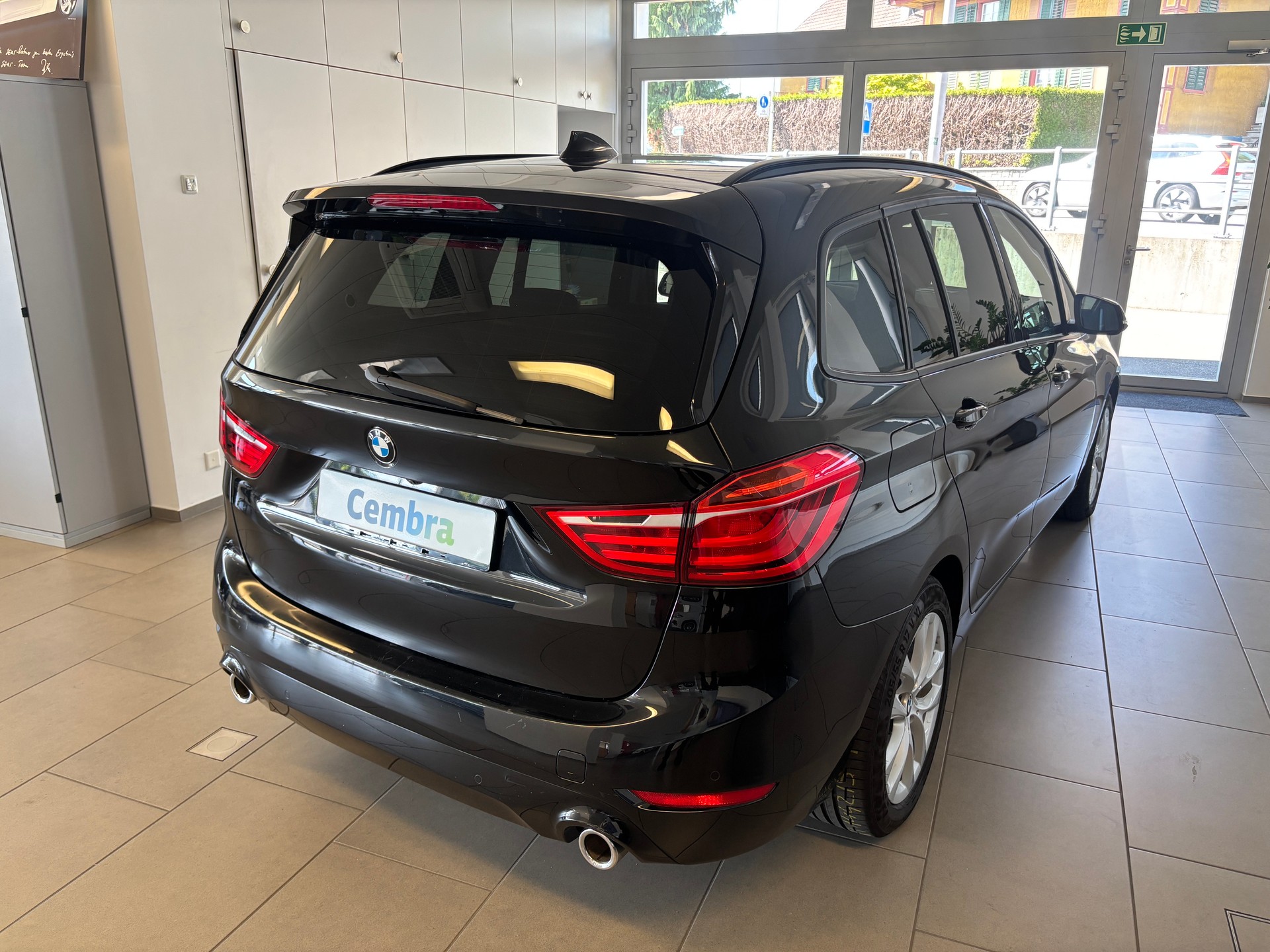 BMW 218d xDrive Gran Tourer Steptronic-showroom-element-2