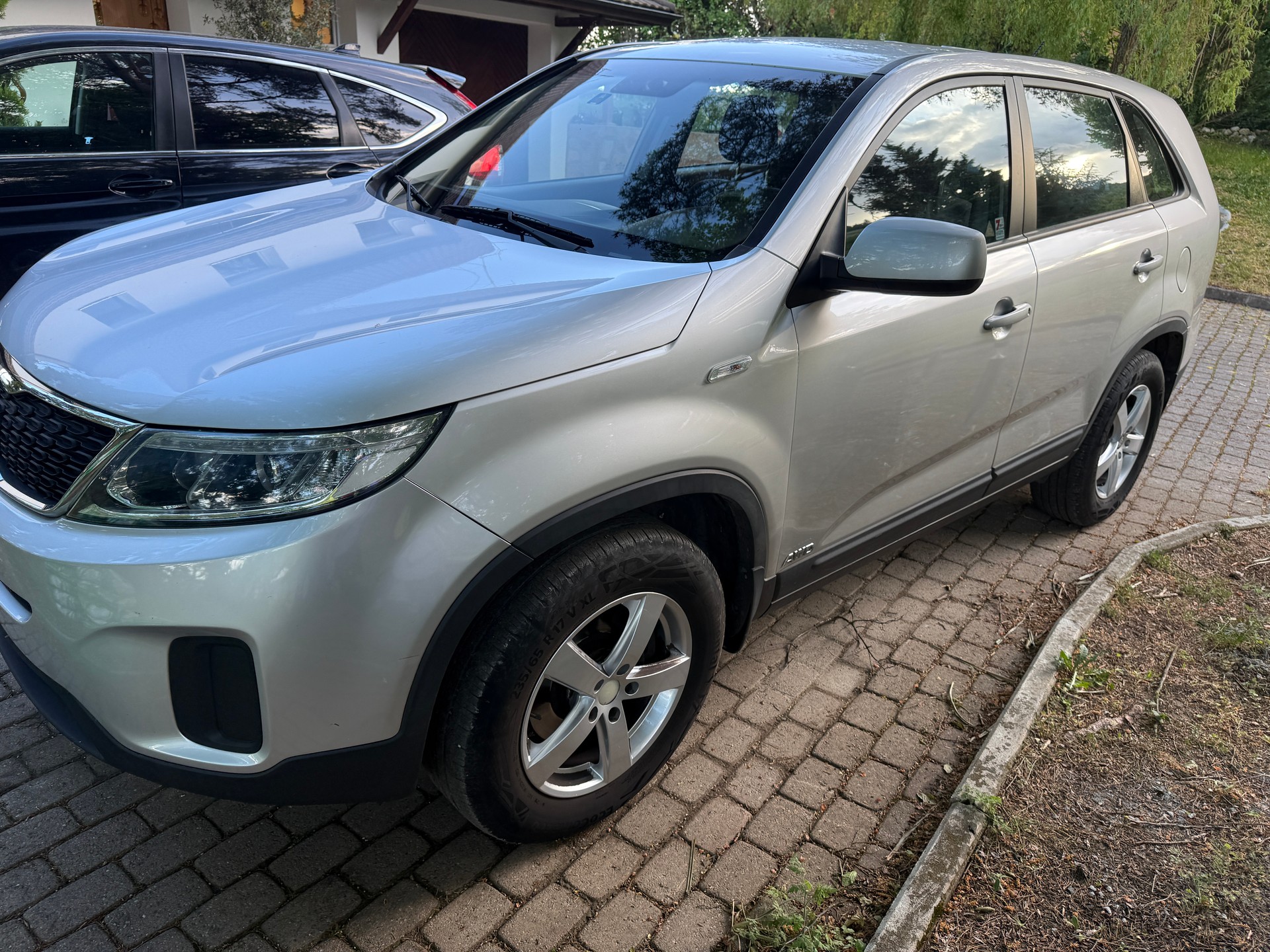 KIA Sorento 2.2 CRDI LX Automatic-image-7