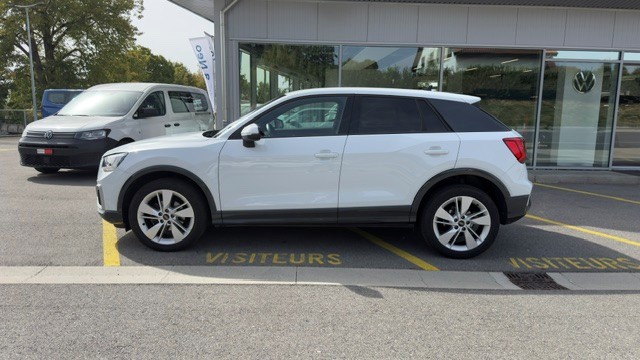 AUDI Q2 35 TFSI advanced S-tronic-showroom-element-1