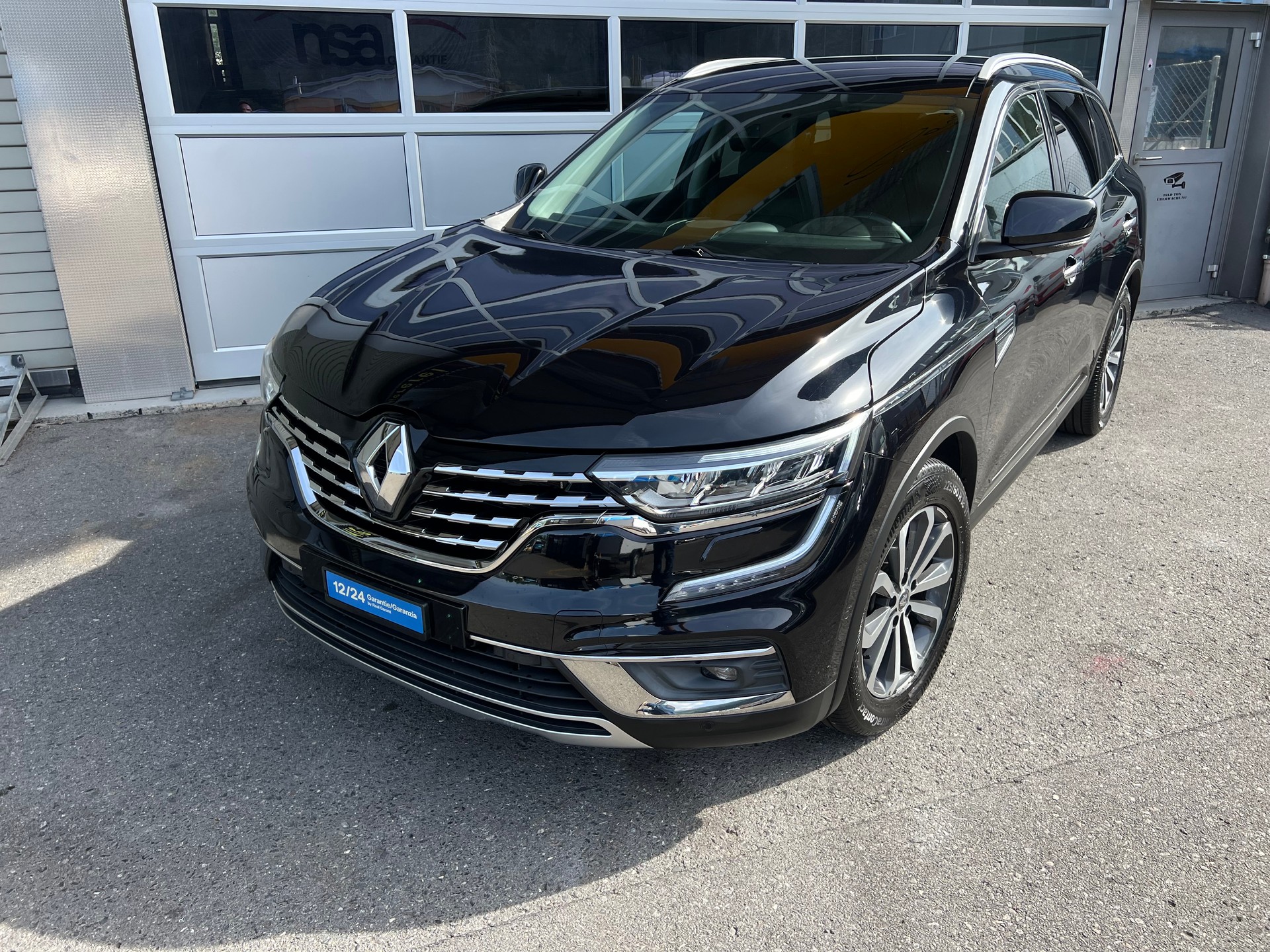 RENAULT Koleos 2.0 dCi 4x4 Xtronic *** Navigation * Anhängerkupplung 2000 kg. * frisch ab MFK *** 12 /24 Mt. Garantie möglich **-showroom-element-1