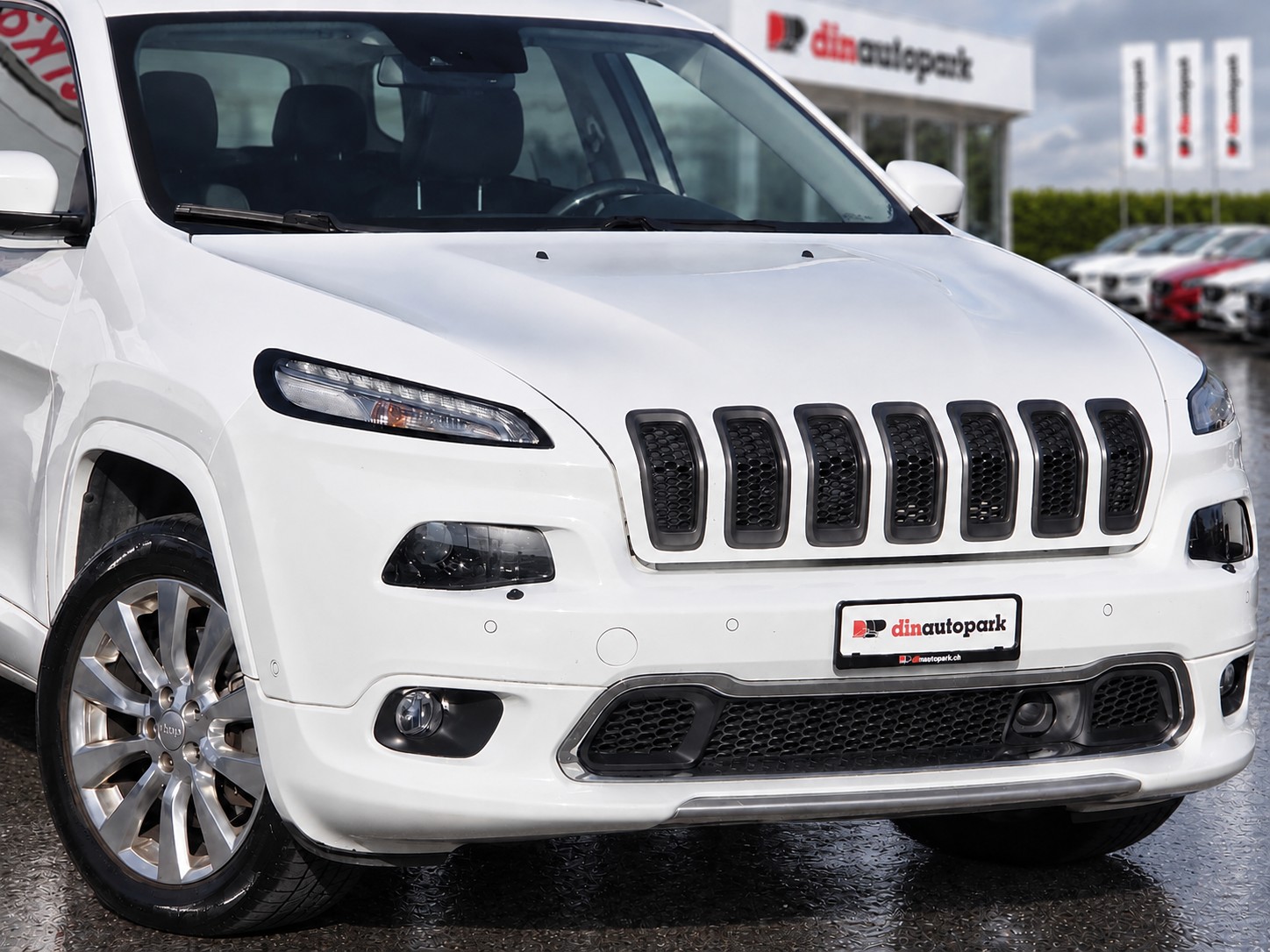 JEEP Cherokee 2.2TD Overland AWD 9ATX AD * CH-Fahrzeug * ab MFK *-showroom-element-2