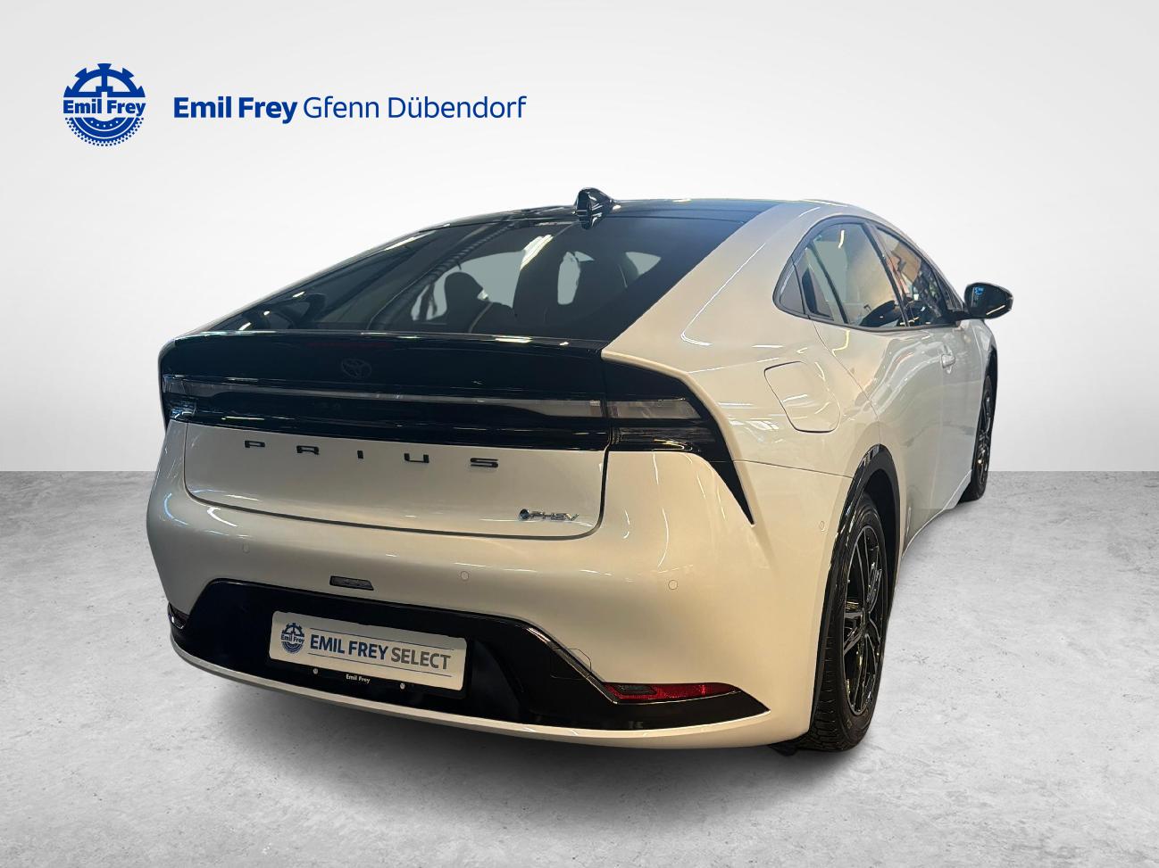 TOYOTA Prius 2.0 Plug-In-Hybrid Premium-showroom-element-1